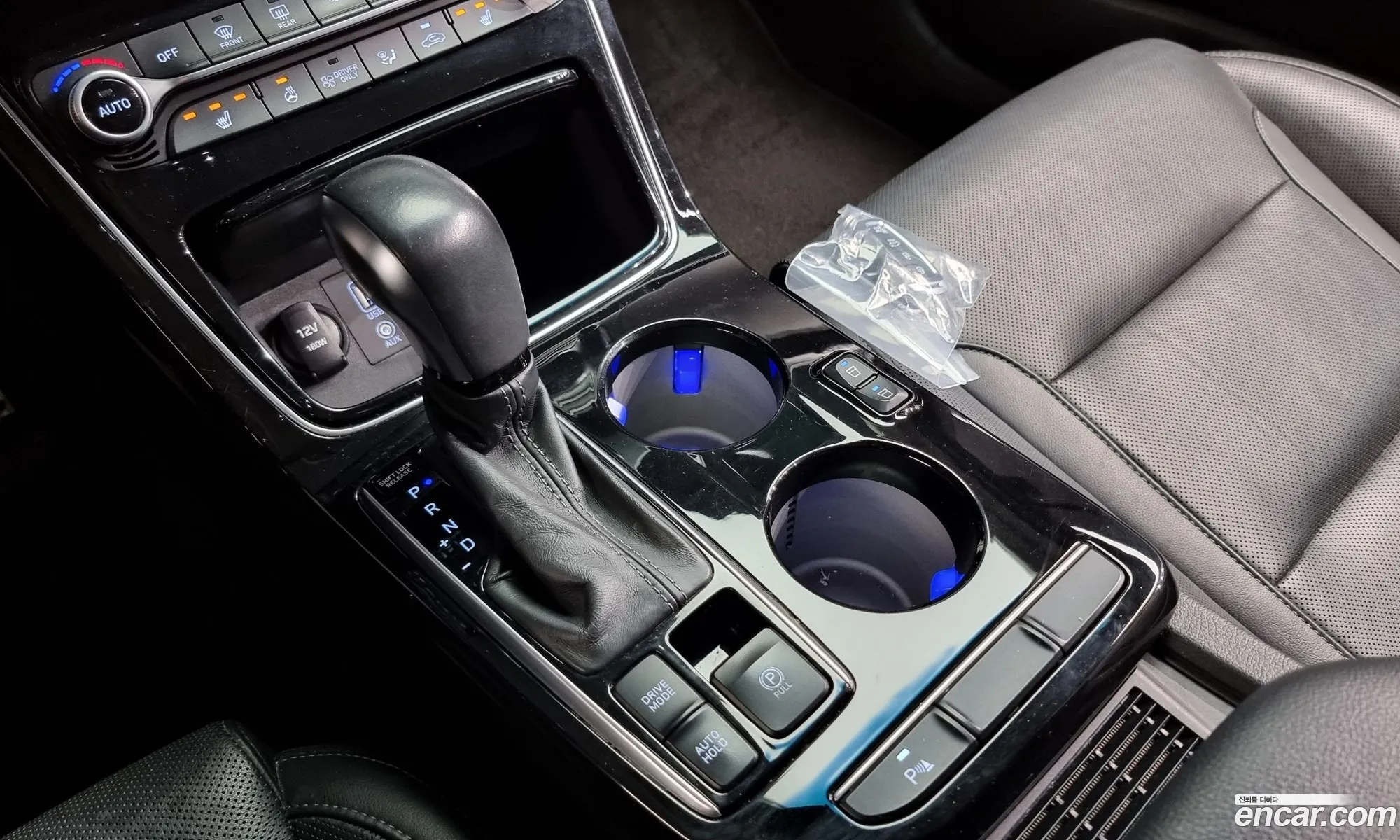 Hyundai Grandeur IG Hybrid 2017 — 20