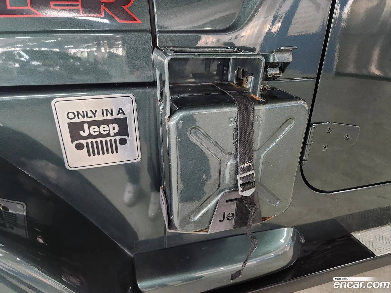 Jeep Wrangler 2003 — 13