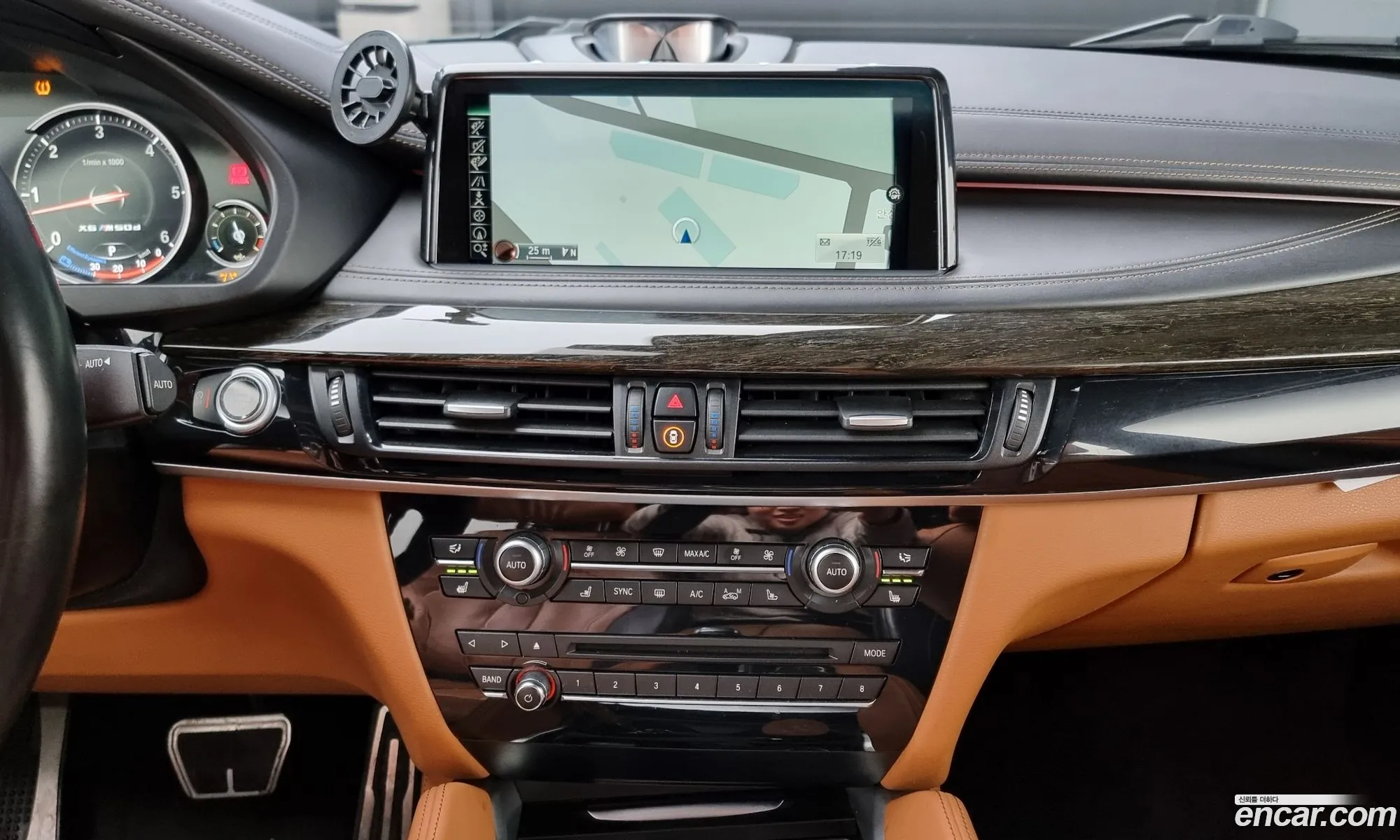 BMW X6 2016 WBAKV6105G0S73390 — 19