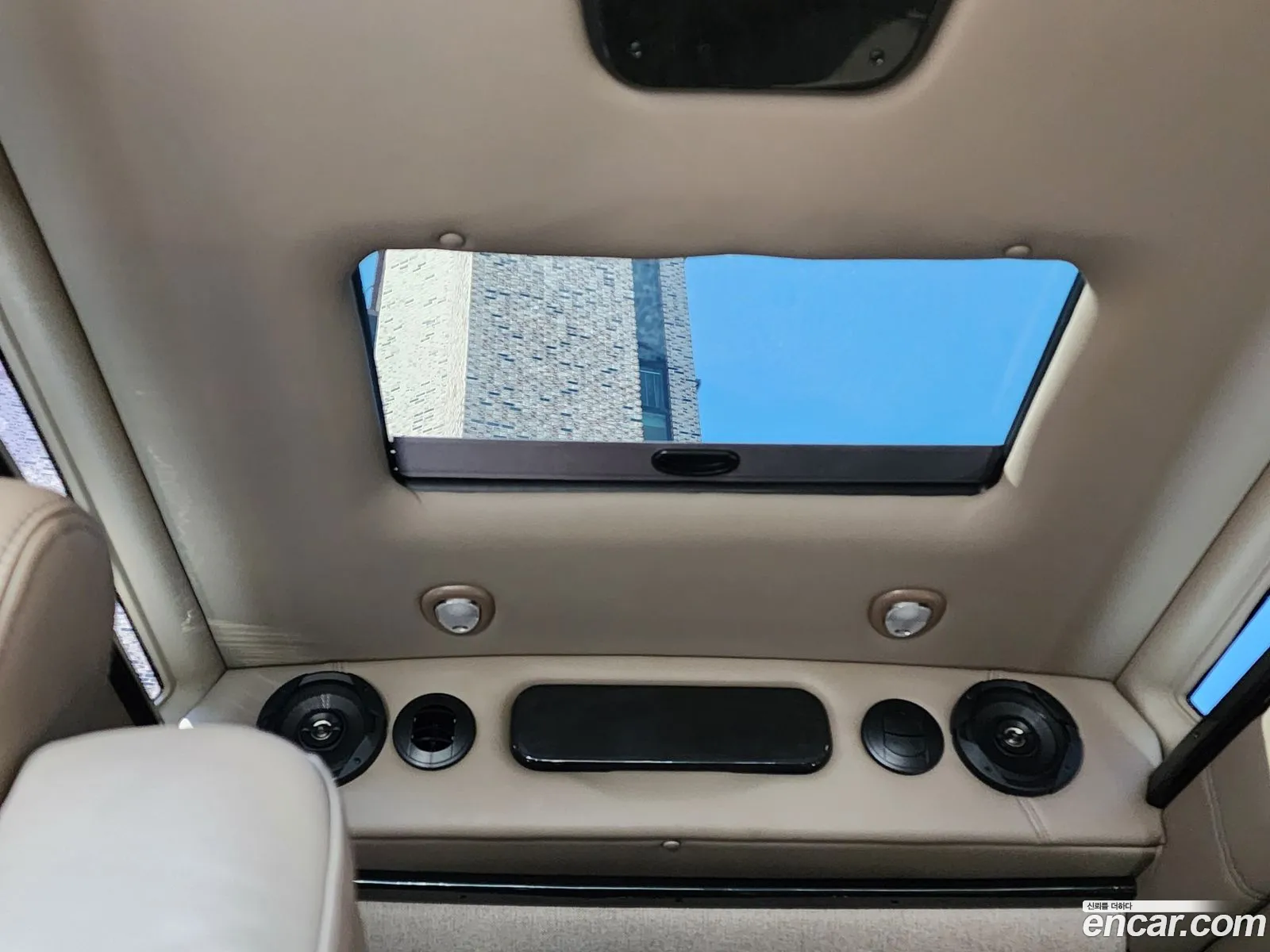 GMC Savana 2020 — 12