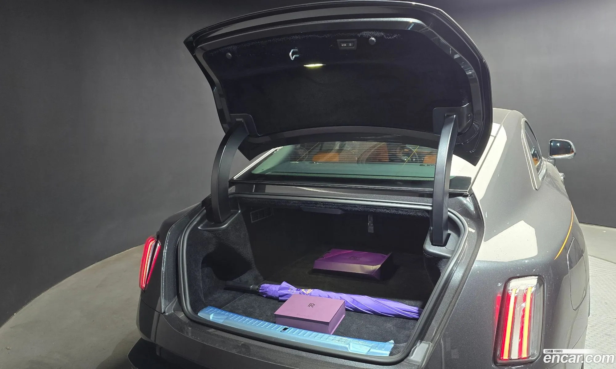Rolls-Royce Spectre 2024 SCATK2109RU224723 — 16