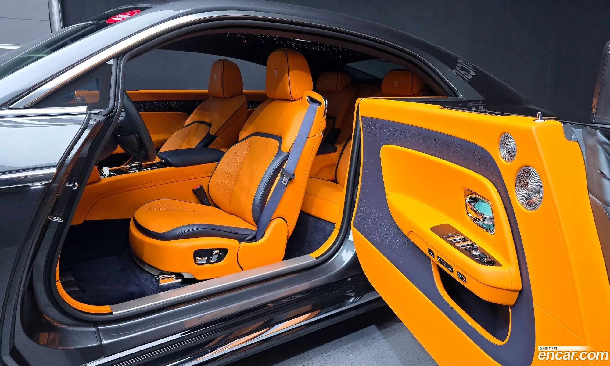 Rolls-Royce Spectre 2024 SCATK2109RU224723 — 7