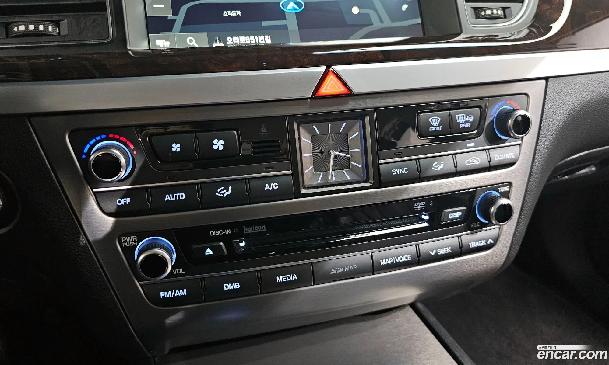 Hyundai Genesis DH 2014 — 12