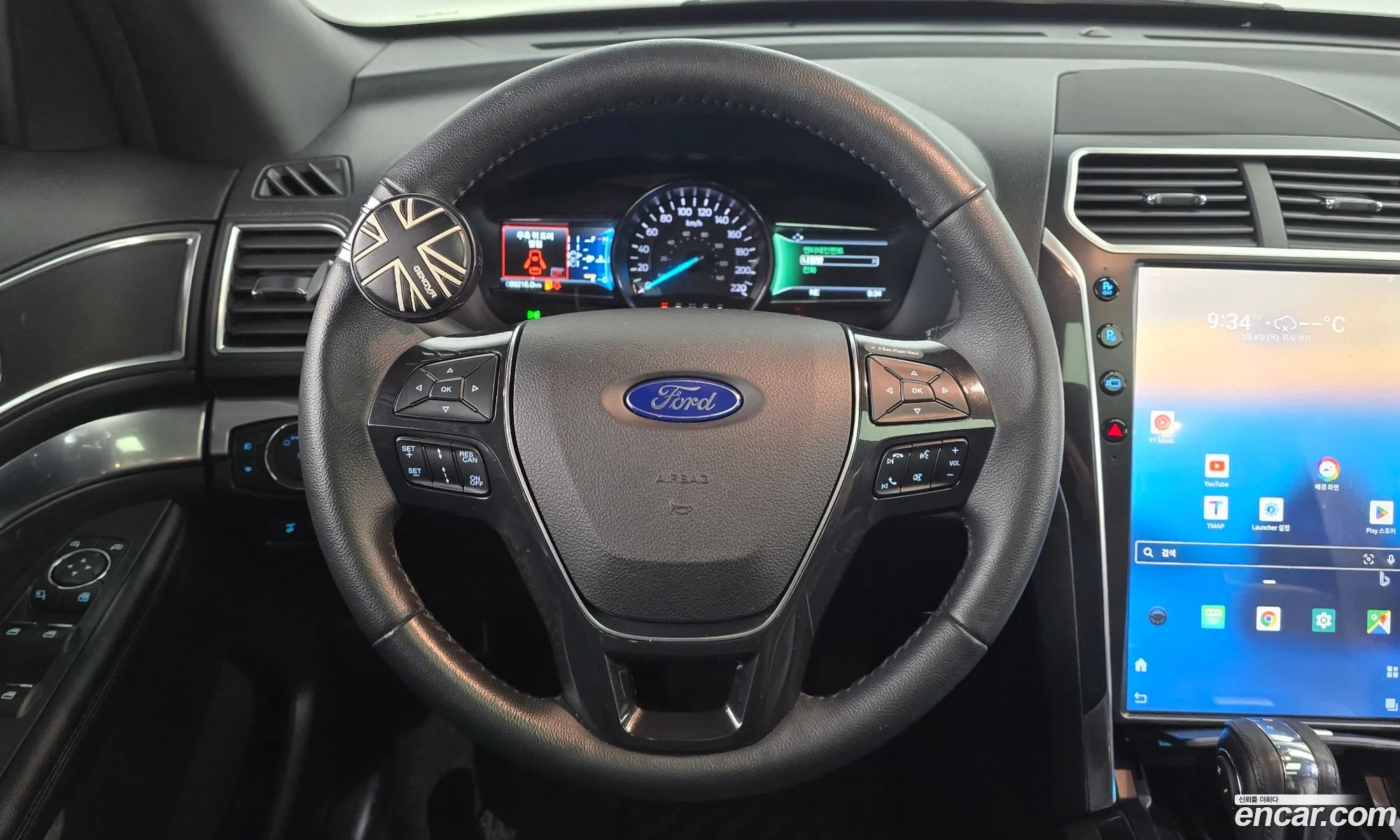 Ford Explorer 2018 1FM5K8FH1JGB72621 — 17