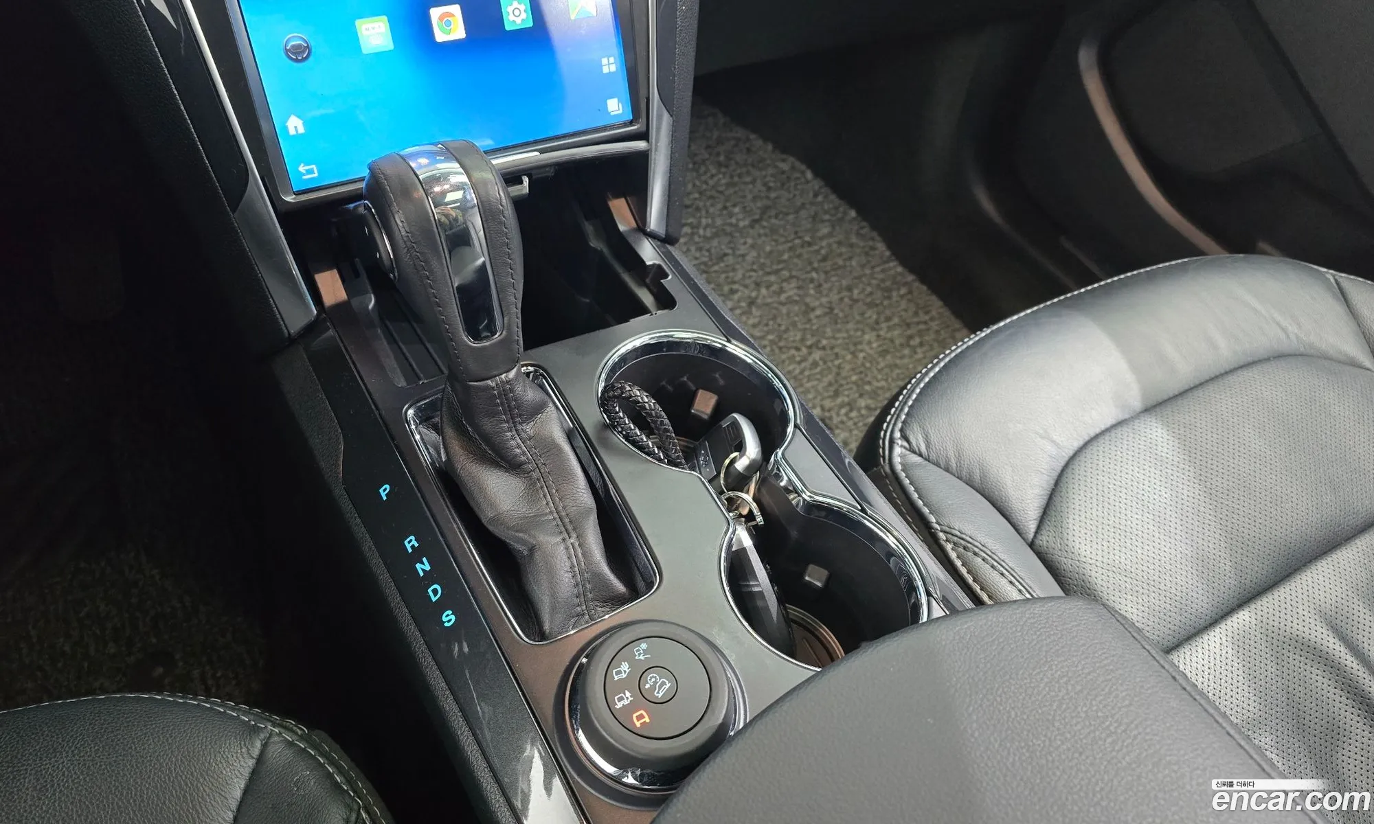 Ford Explorer 2018 1FM5K8FH1JGB72621 — 8