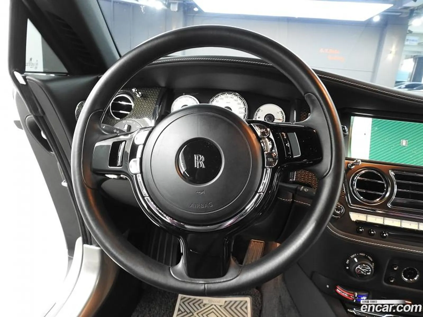 Rolls-Royce Wraith 2017 — 4