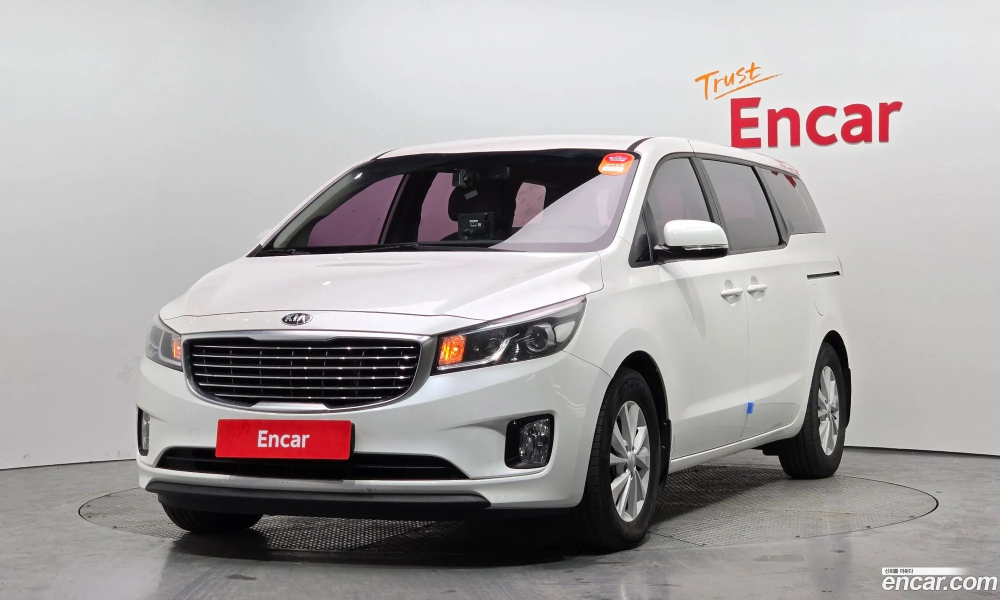 Kia Carnival 2015 — 19