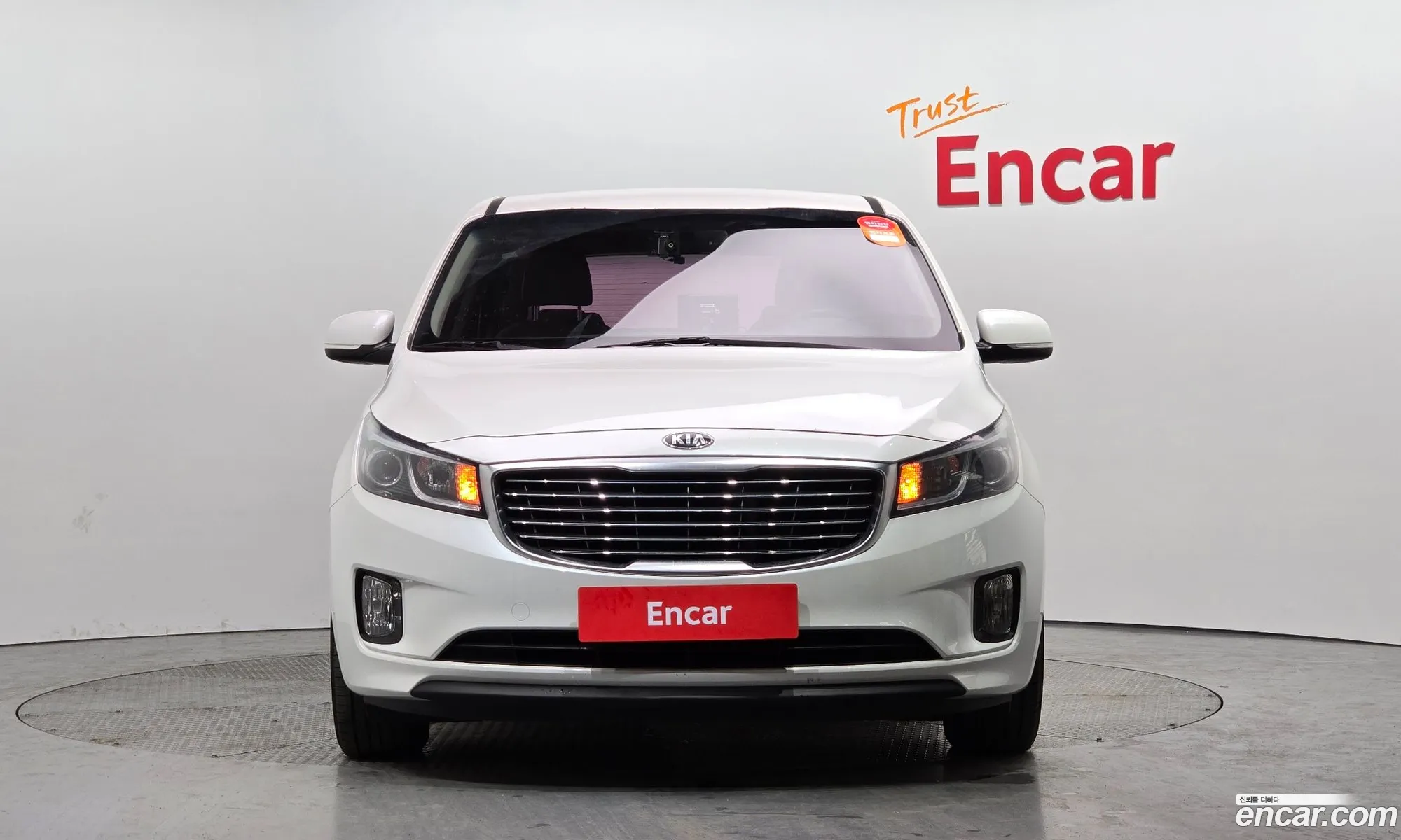 Kia Carnival 2015 — 17