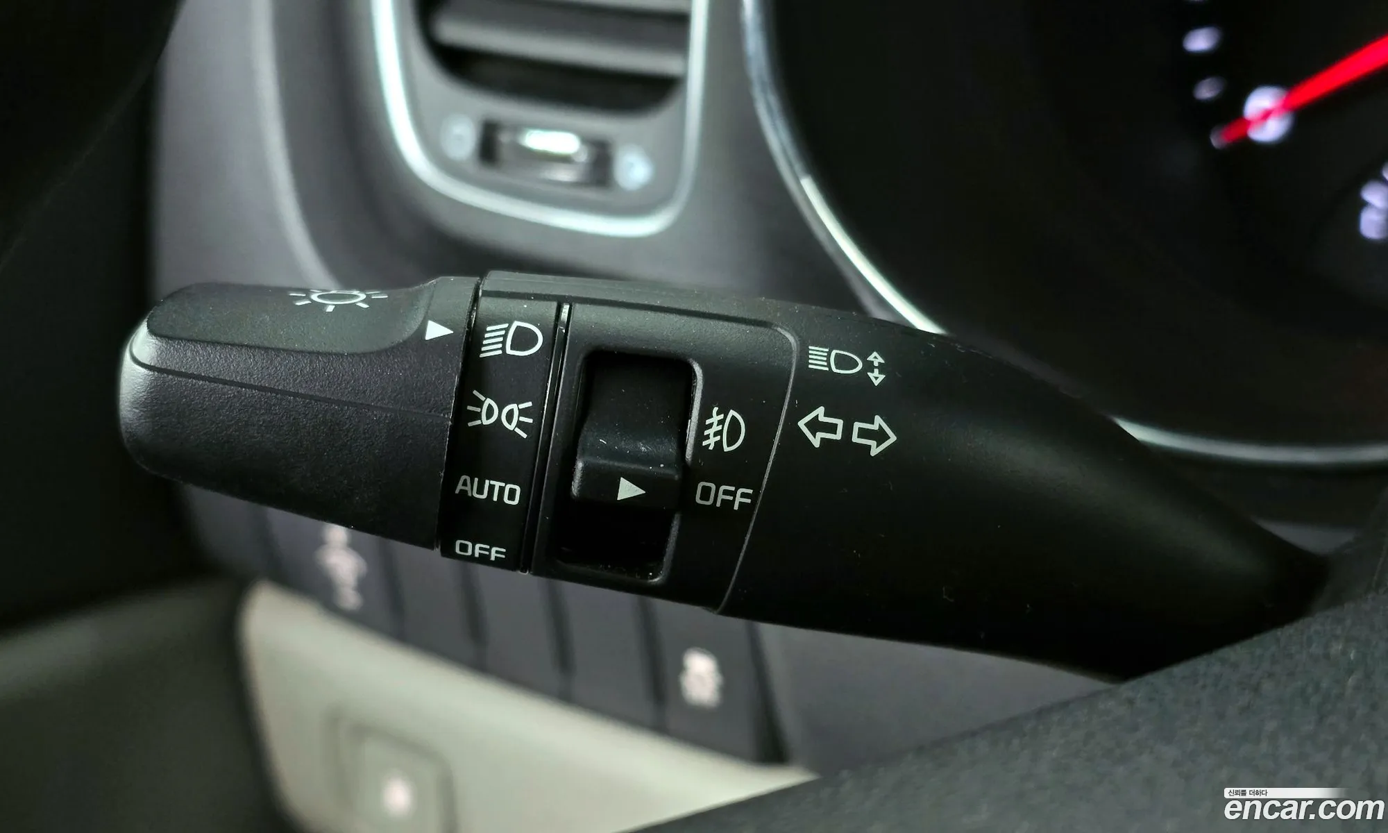 Kia Carnival 2015 — 8