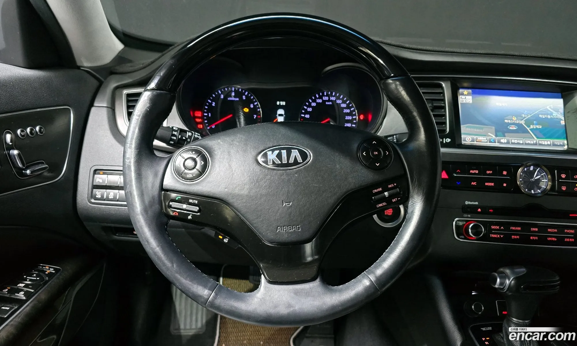 Kia K9 2013 — 2