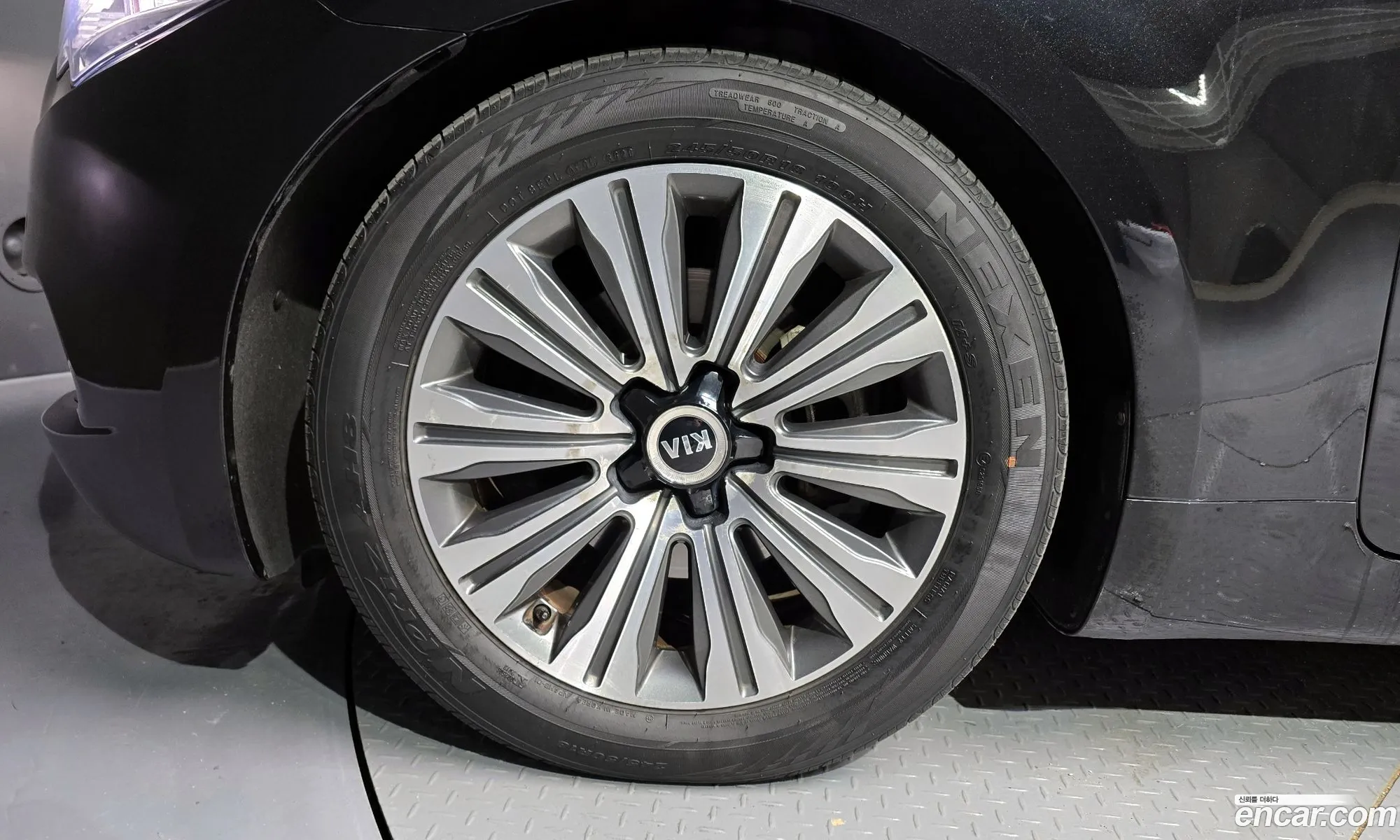 Kia K9 2013 — 10