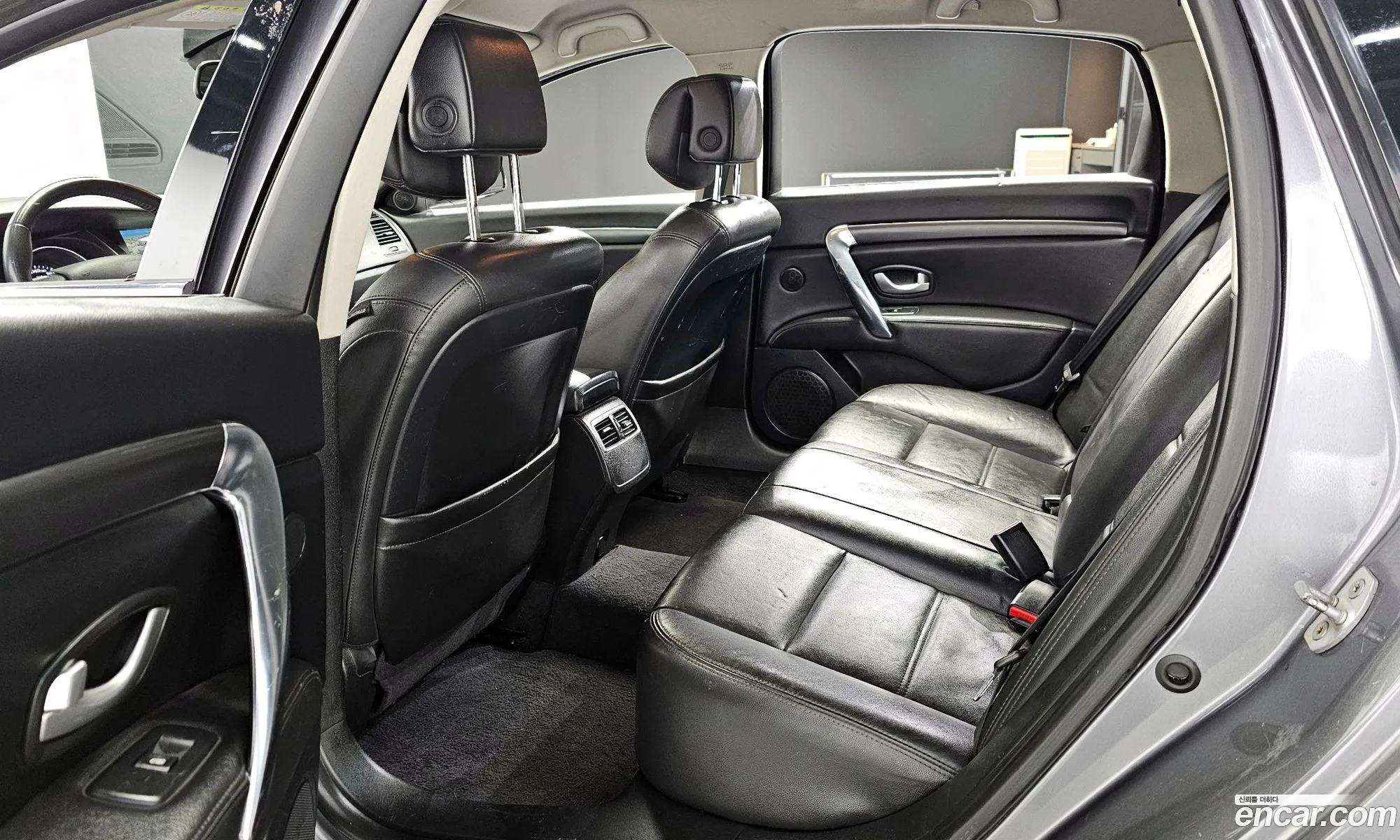 Renault Korea (Samsung) SM7 Nova 2016 — 12