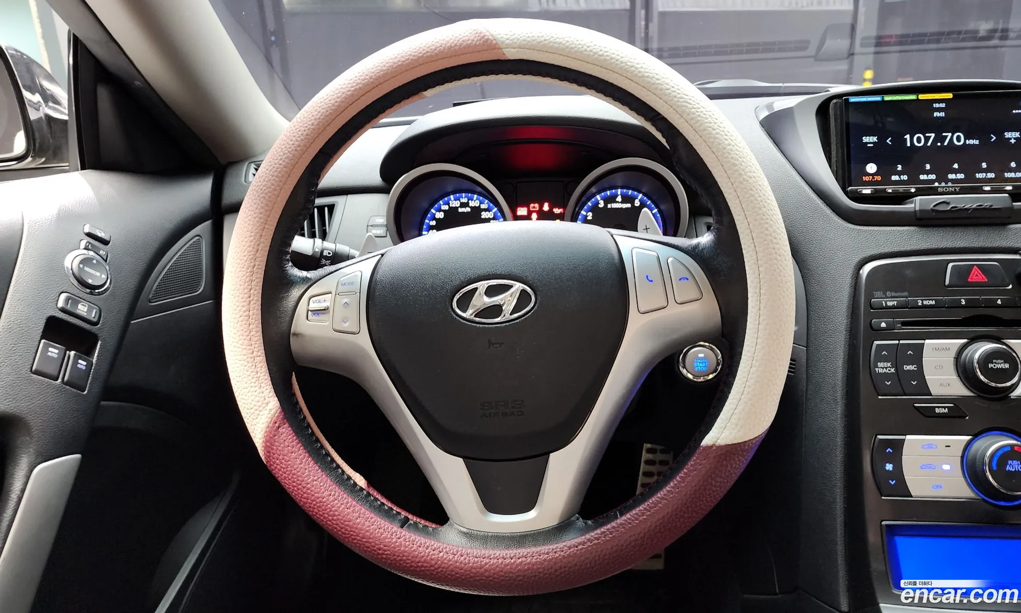 Hyundai Genesis Coupe 2010 — 16