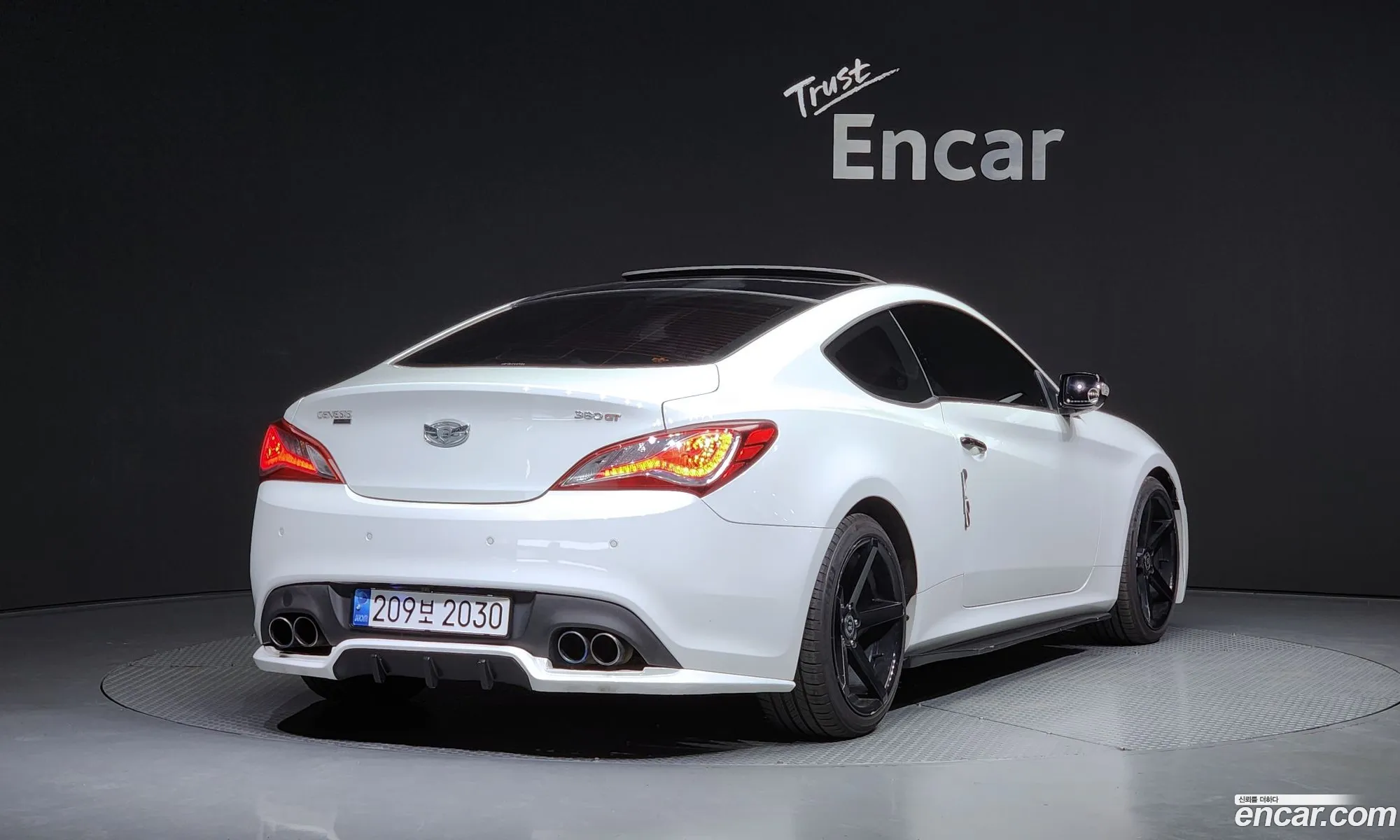 Hyundai Genesis Coupe 2010 — 7