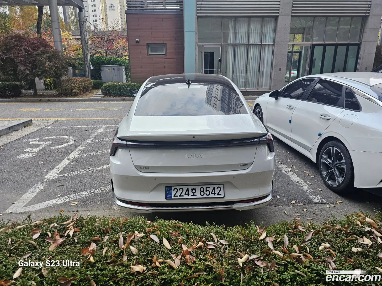 Kia K8 Hybrid 2024 — 7