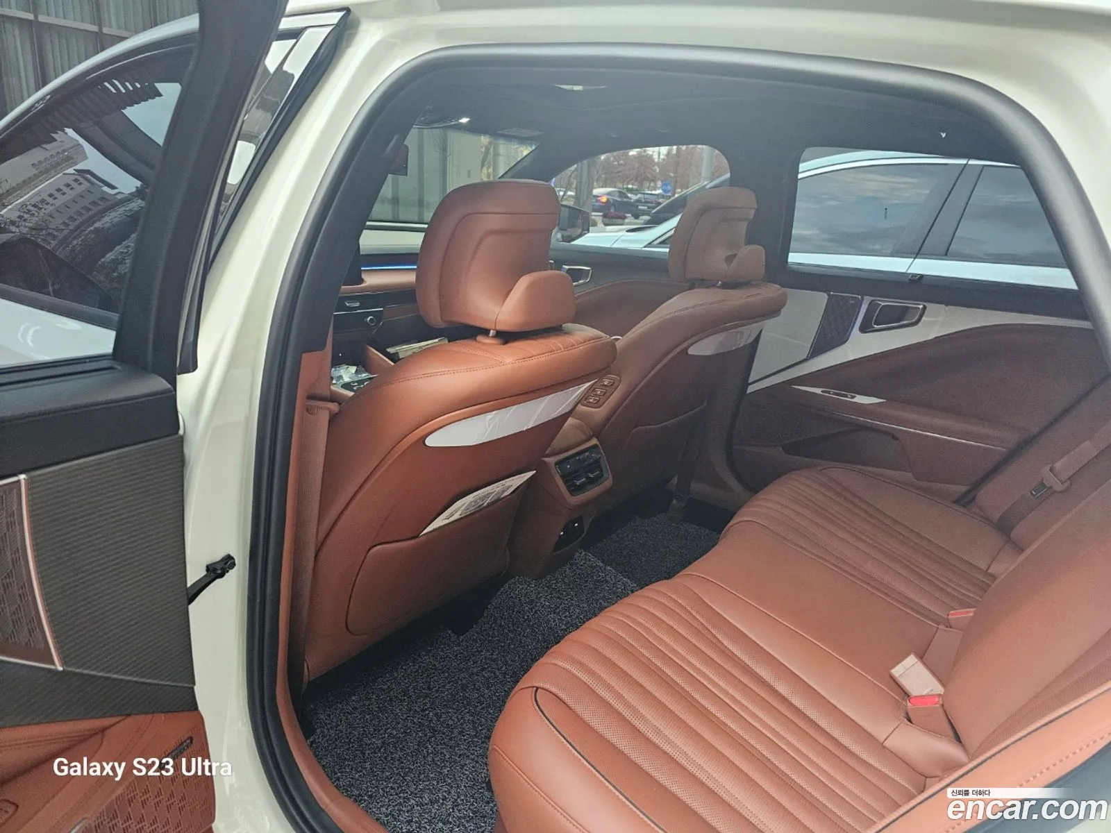 Kia K8 Hybrid 2024 — 13