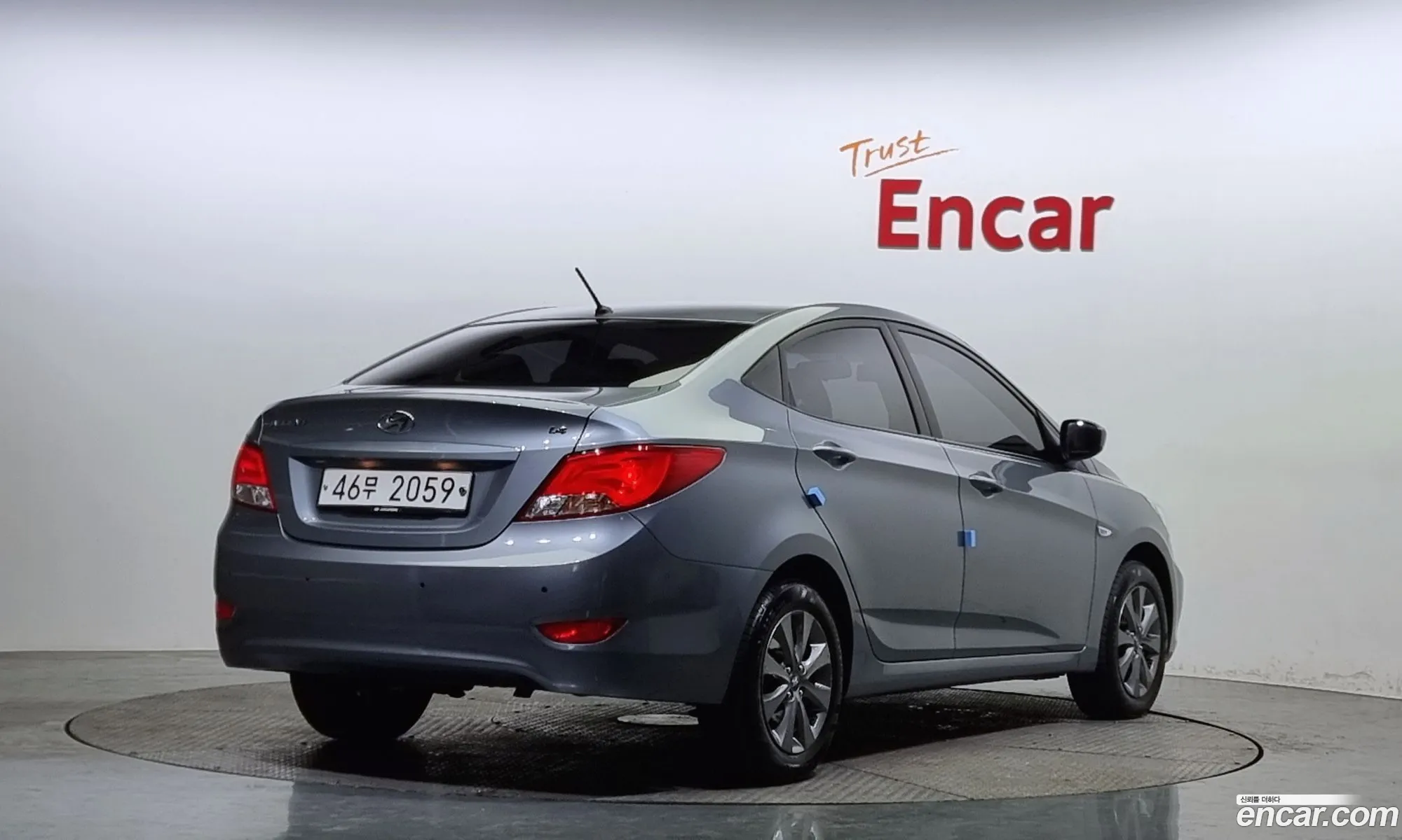 Hyundai Accent 2018 — 18