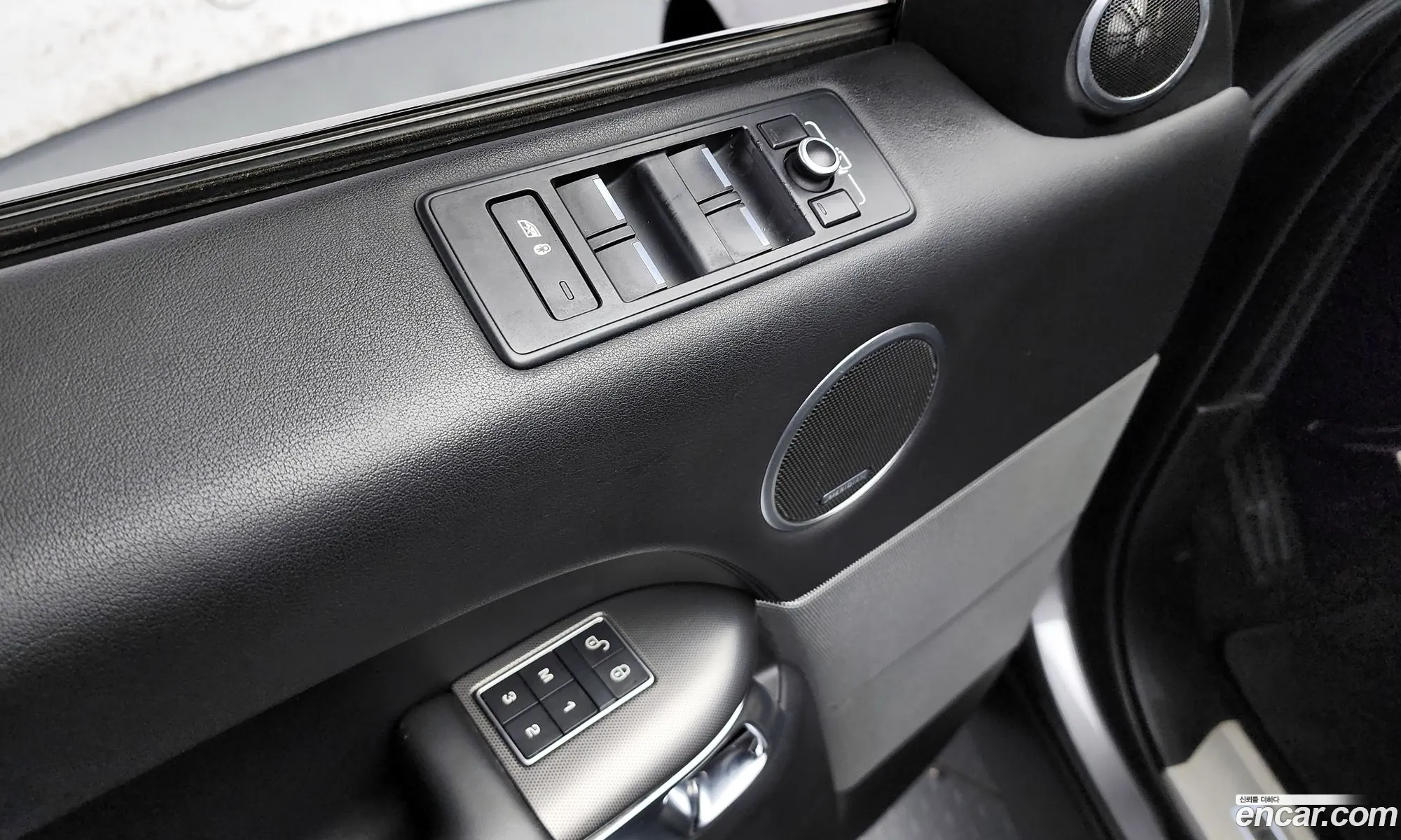 Land Rover Range Rover Sport 2016 — 16