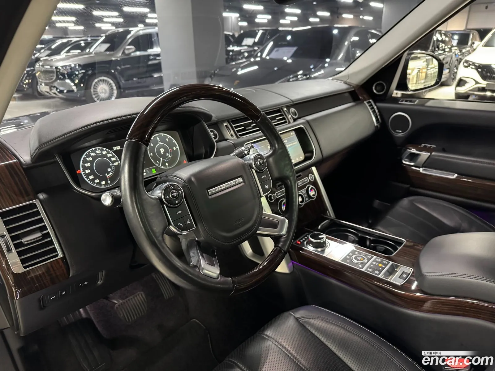 Land Rover Range Rover 2017 — 9