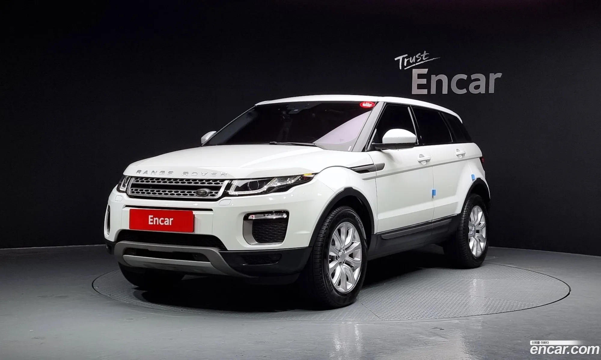 Land Rover Range Rover Evoque 2017 — 12