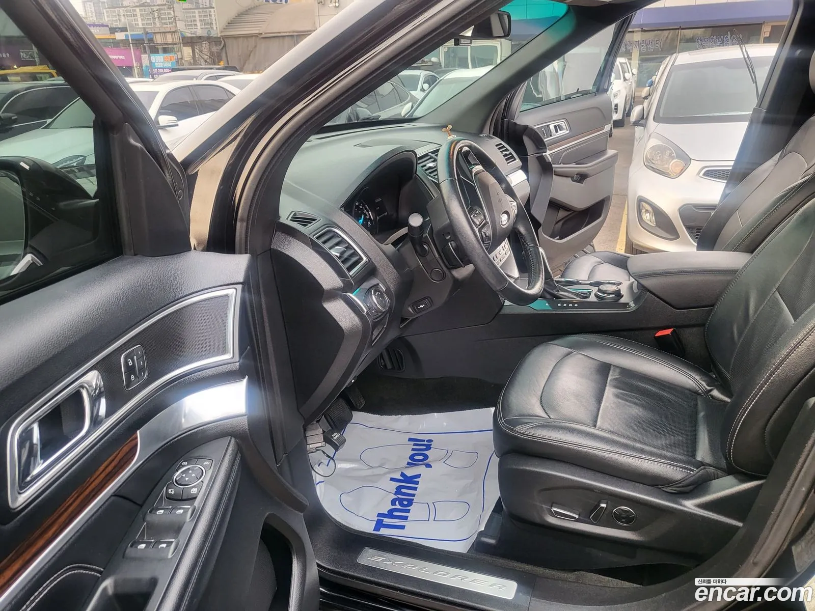 Ford Explorer 2016 — 10
