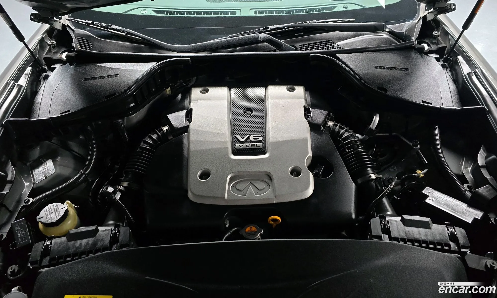 Infiniti M37