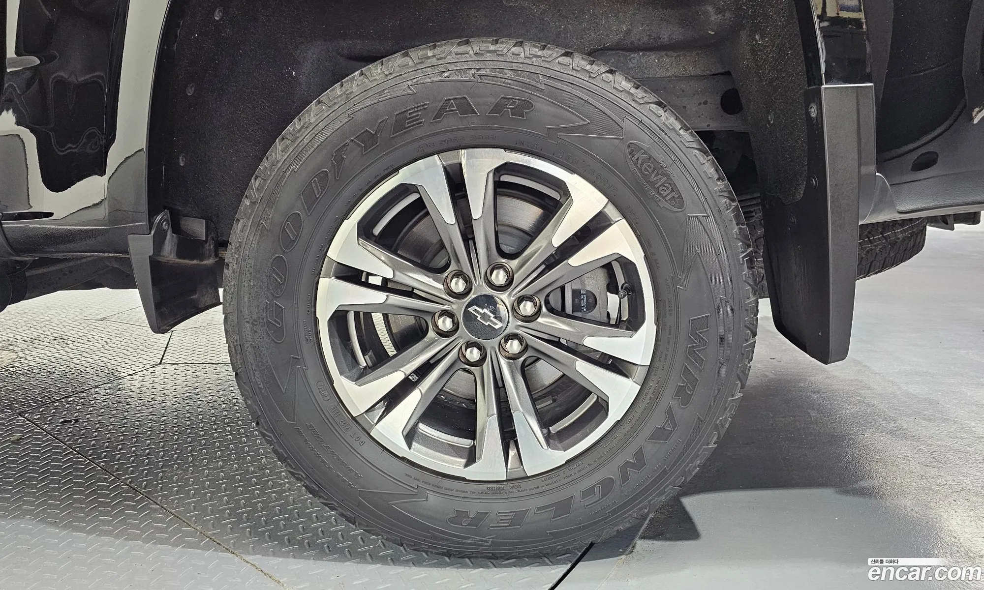 Chevrolet (GM Daewoo) Real New Colorado 2021 — 17