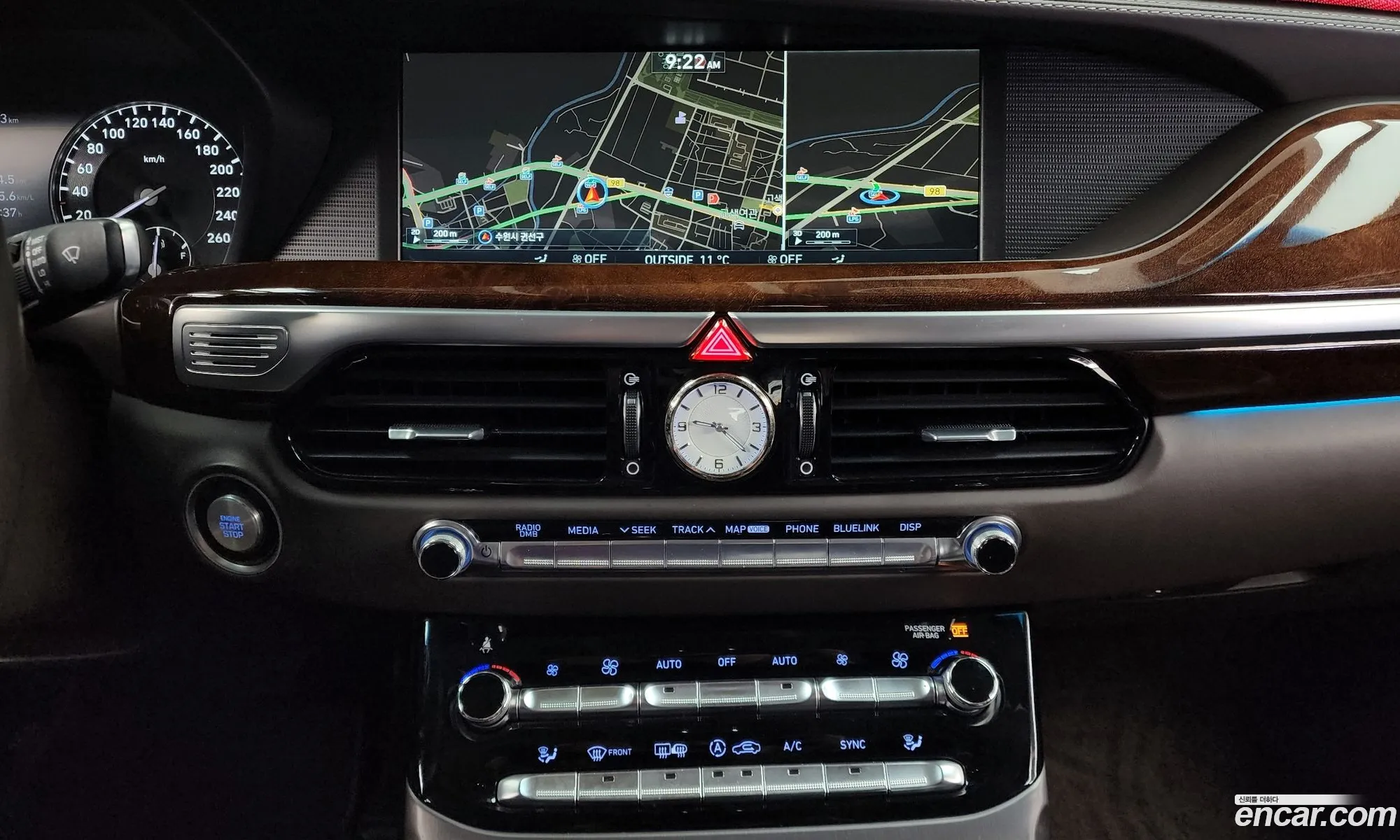 Genesis EQ900 2016 — 7