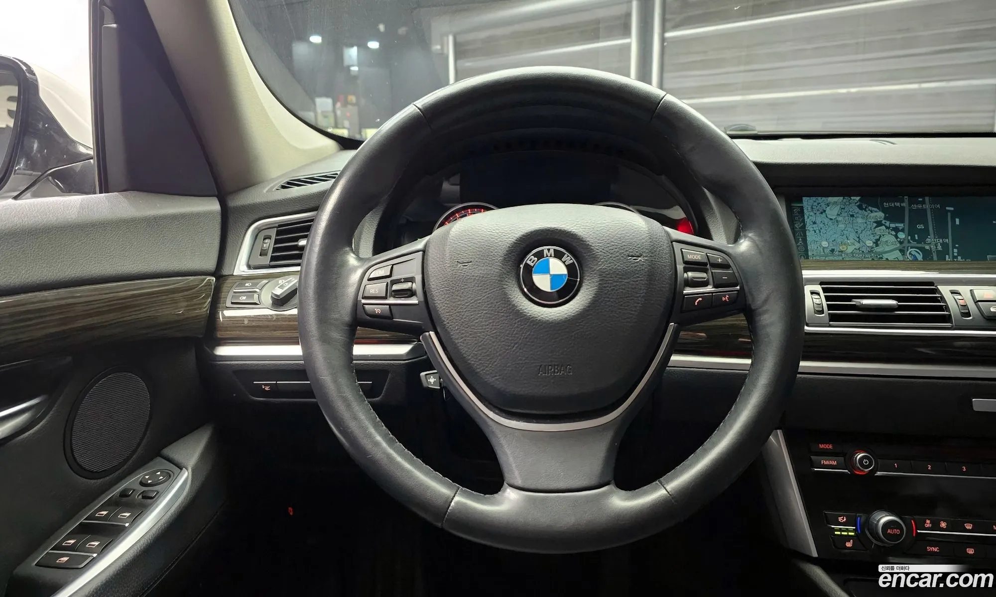 BMW 5 Series GT 2014 WBA5N2106ED496453 — 5