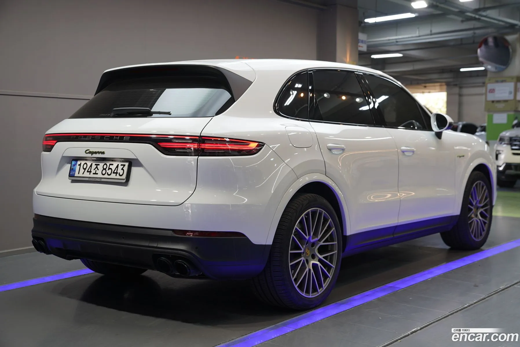Porsche Cayenne 2023 — 8