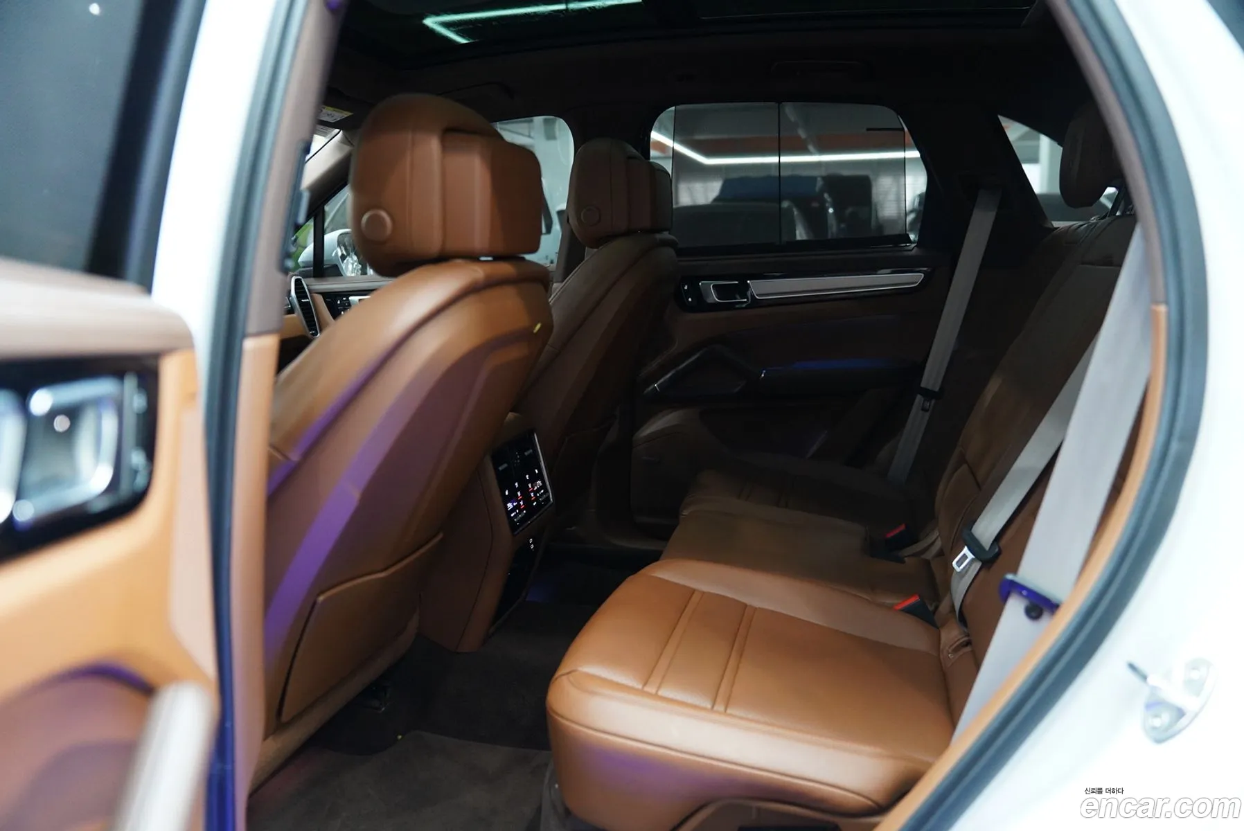 Porsche Cayenne 2023 — 12