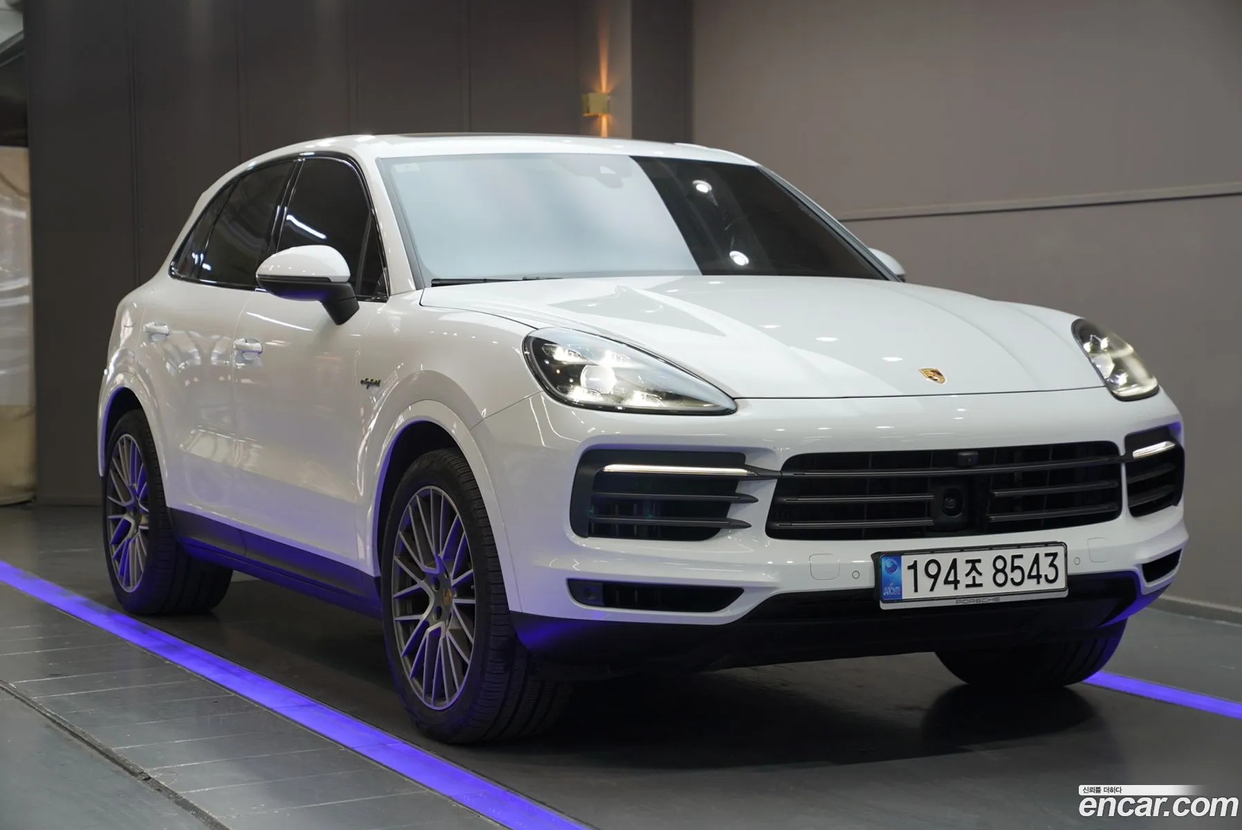 Porsche Cayenne 2023 — 19