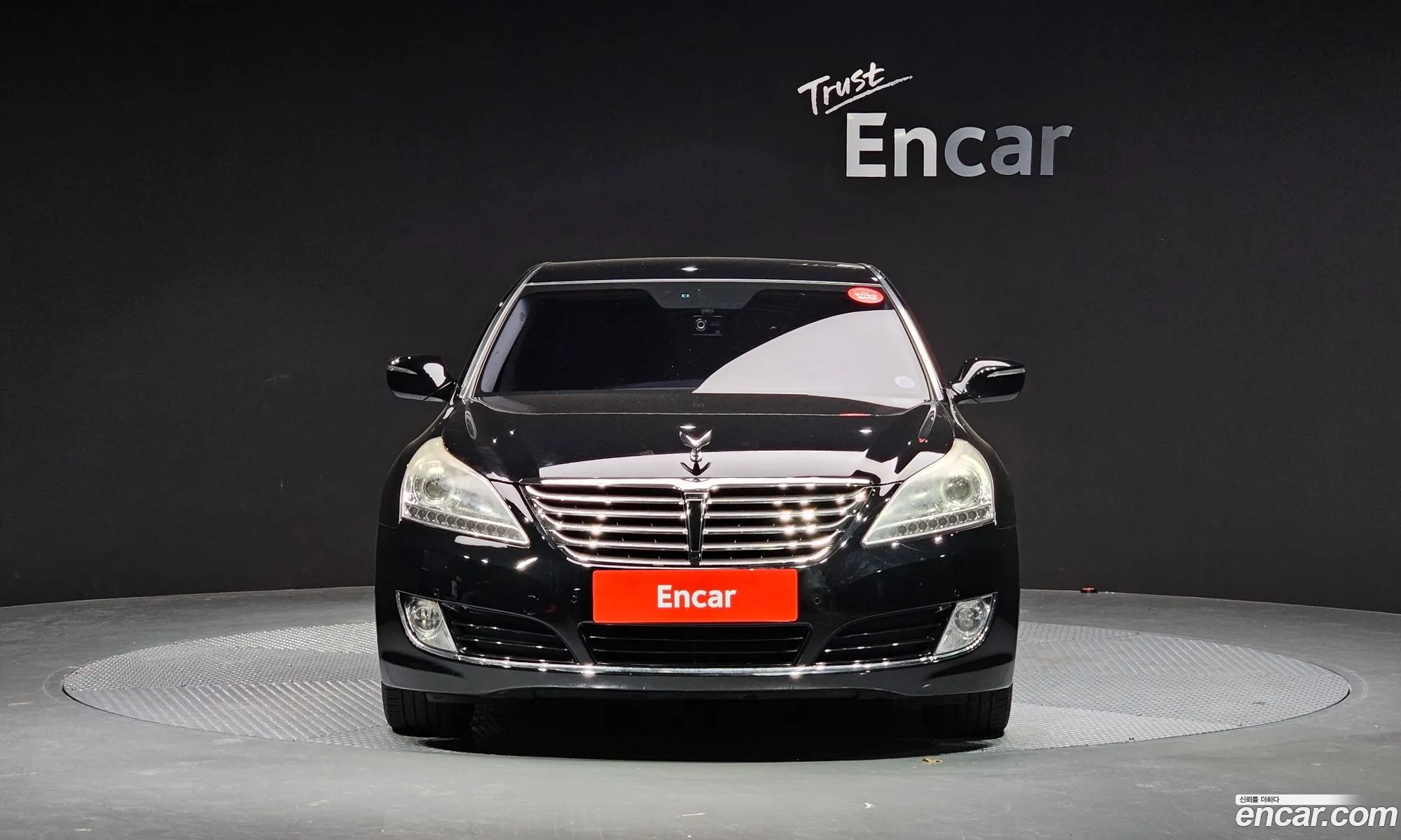 Hyundai Equus 2013 — 18