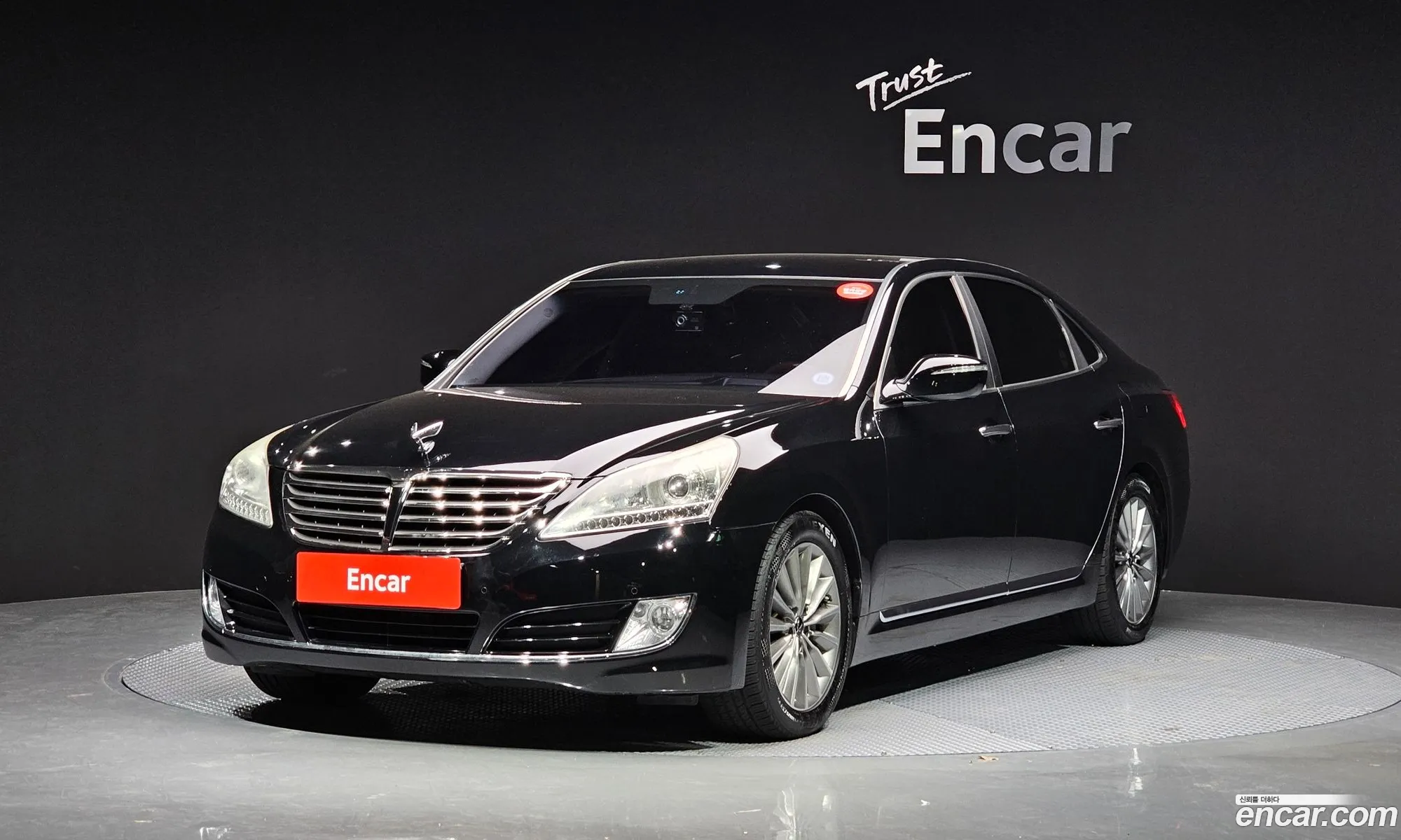 Hyundai Equus 2013 — 19