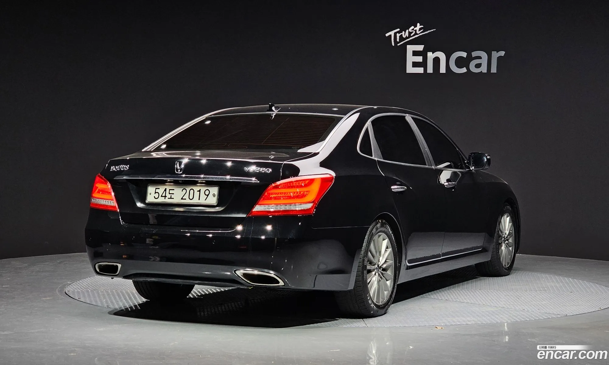 Hyundai Equus 2013 — 5