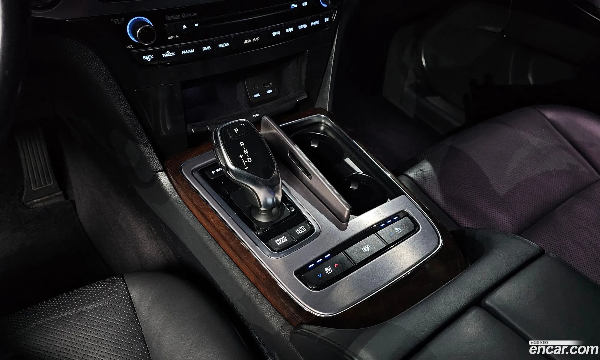 Hyundai Equus 2013 — 6