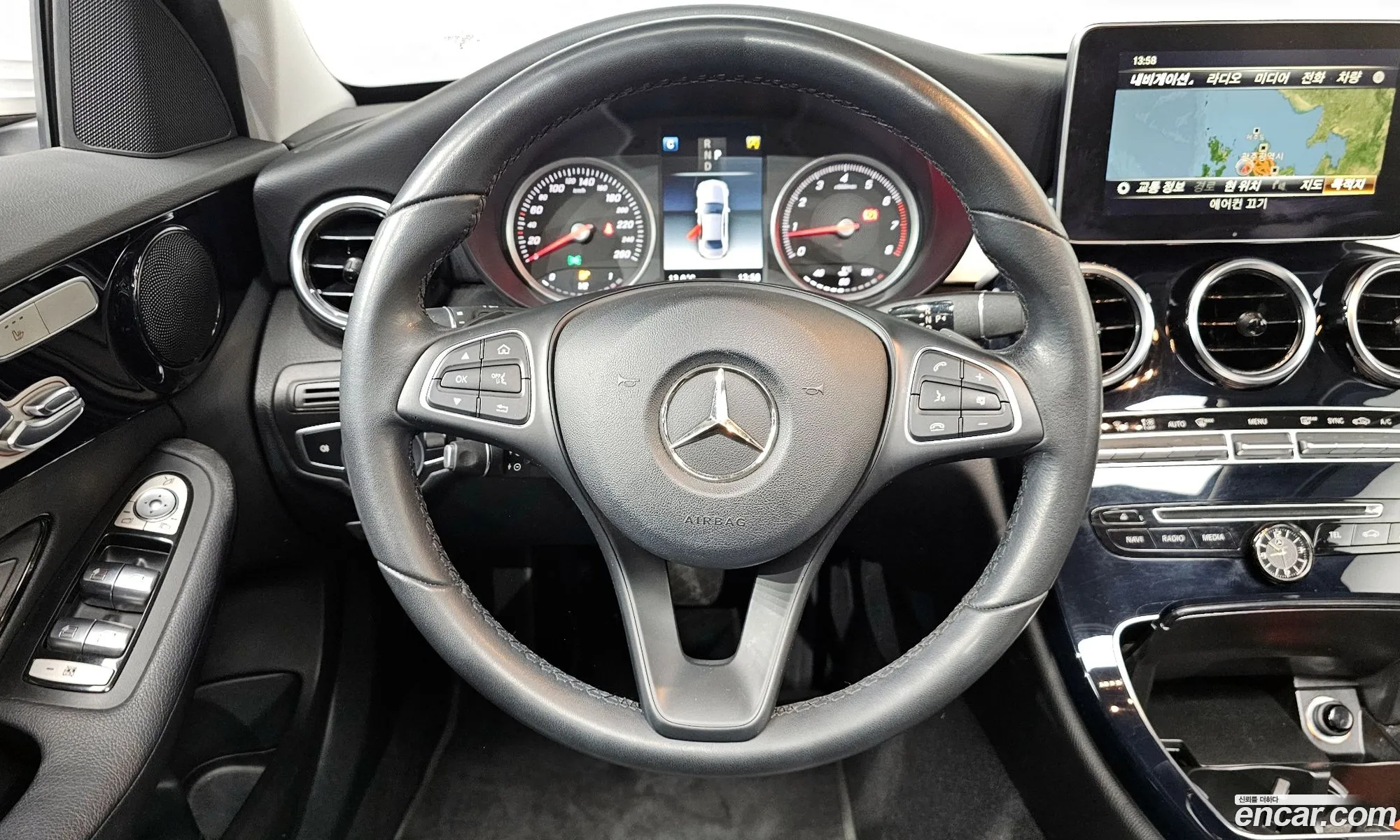 Mercedes-Benz C-Class W205 2018 — 19