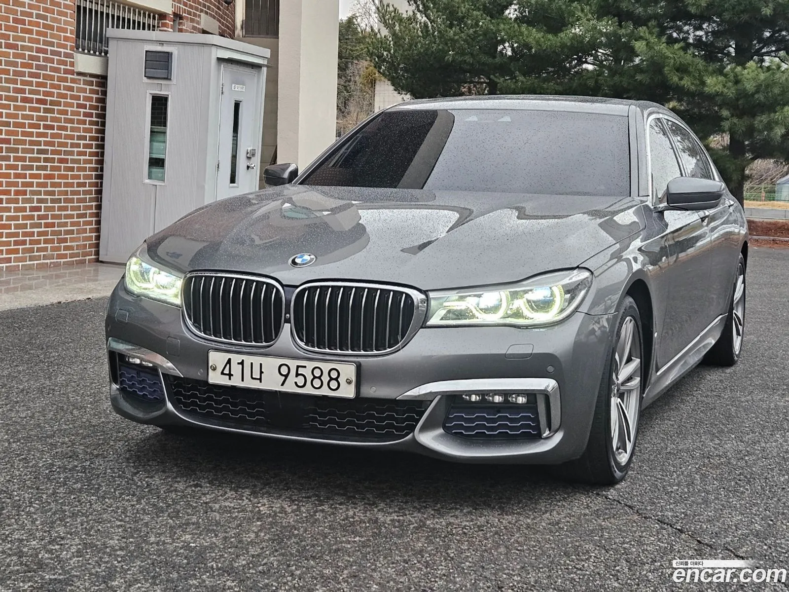 BMW 7 Series 2017 — 2