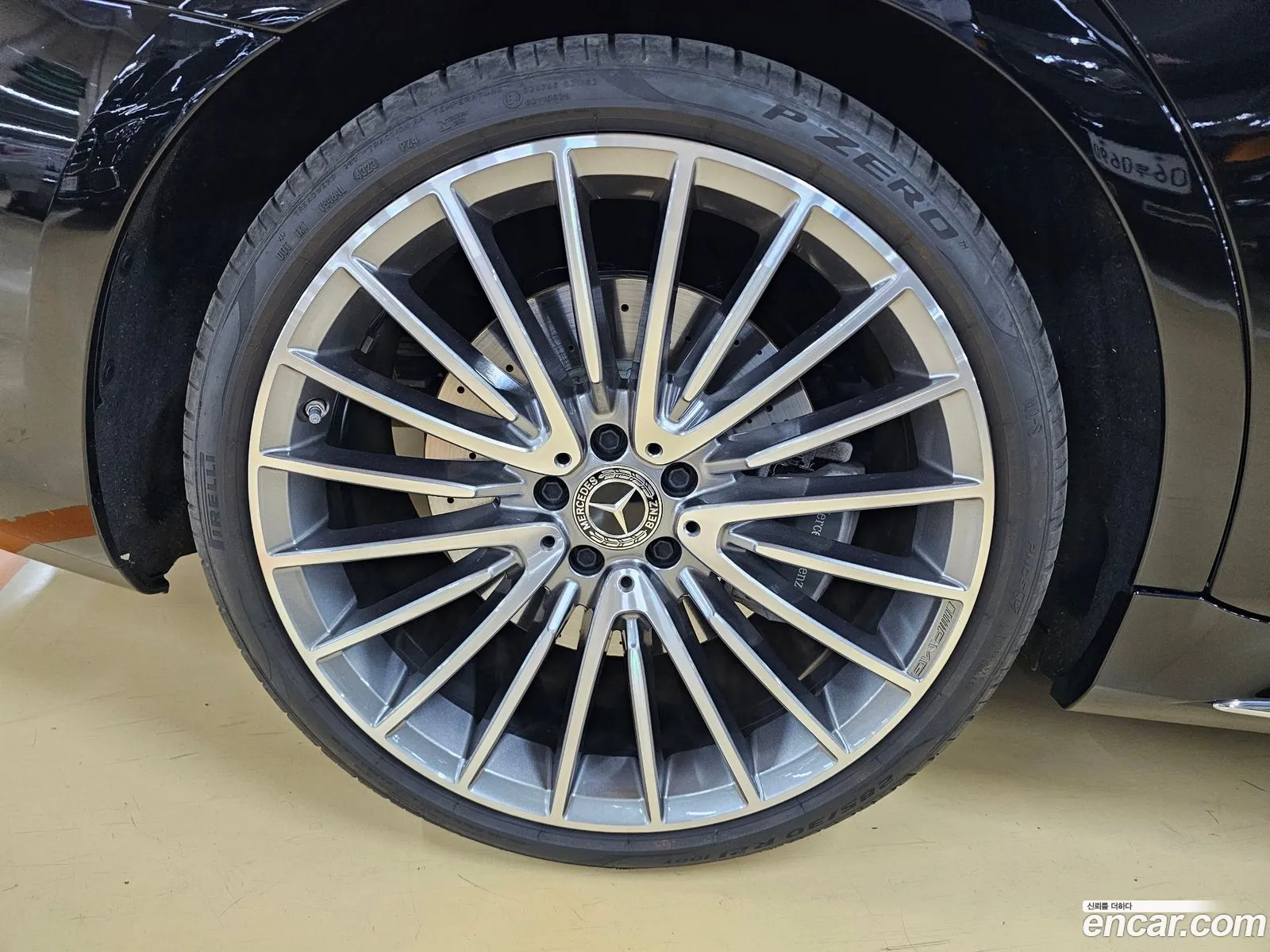 Mercedes-Benz S-Class W223 2024 — 5