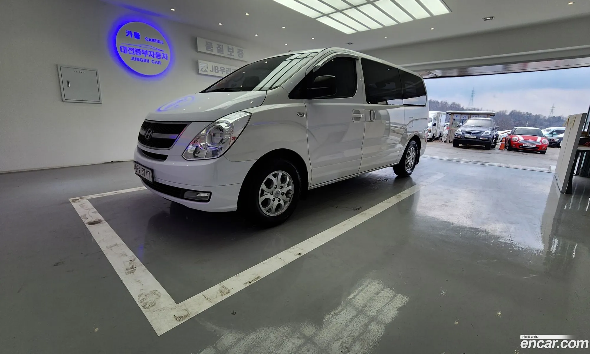 Hyundai Grand Starex 2014 — 12