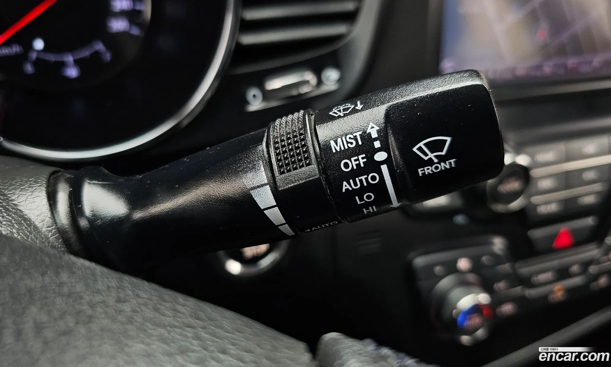 Kia K5 Hybrid 2011 — 3