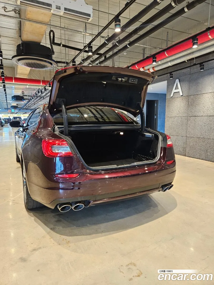 Maserati Quattroporte 2016 — 17