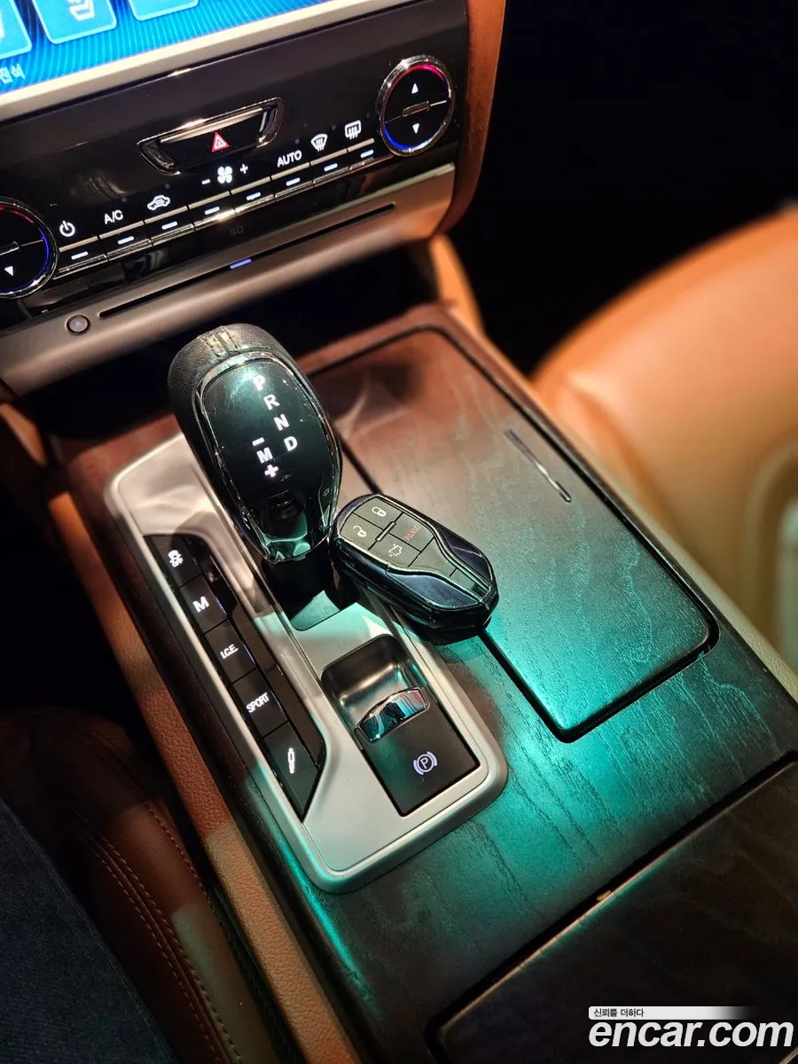 Maserati Quattroporte 2016 — 13