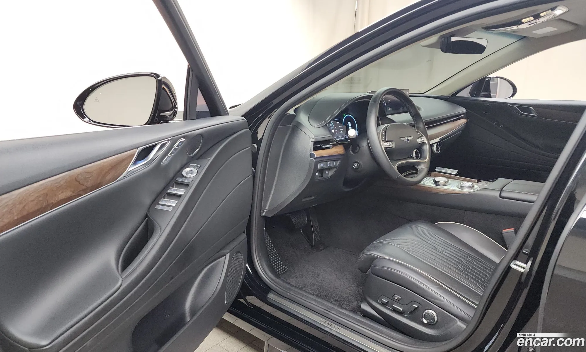 Genesis G80 2023 — 3