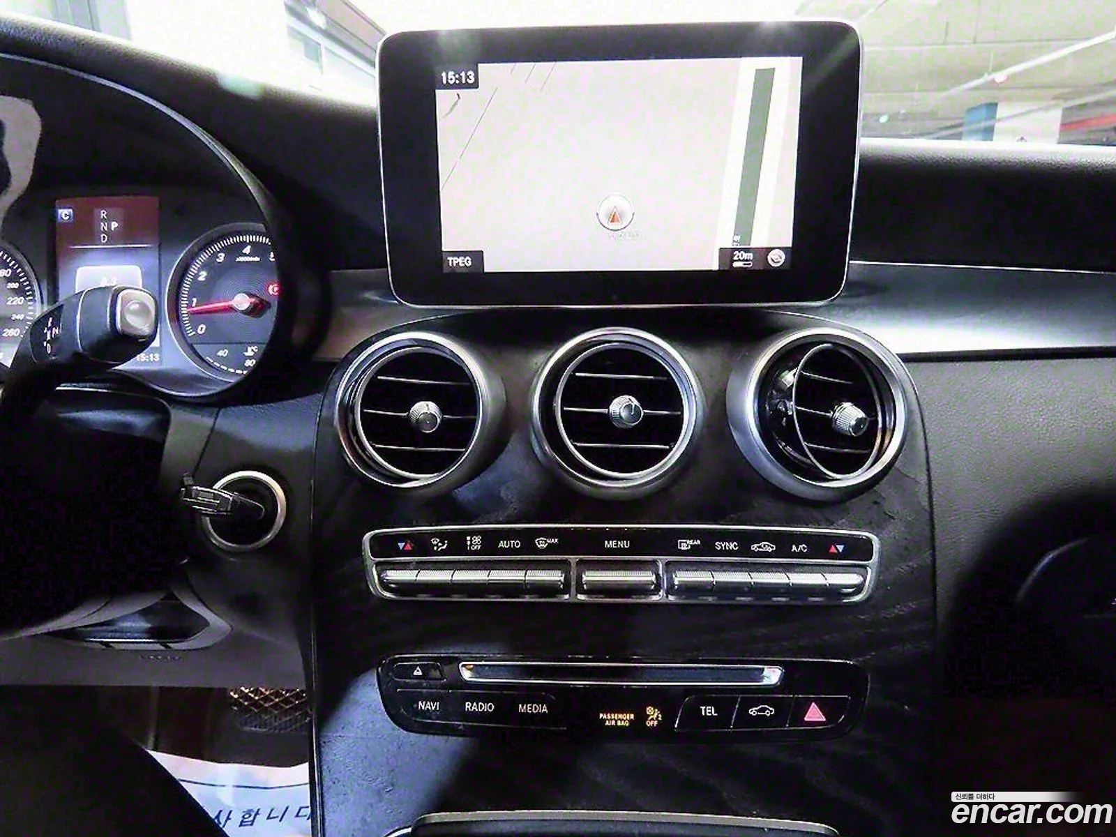 Mercedes-Benz GLC-Class X253 2019 — 12
