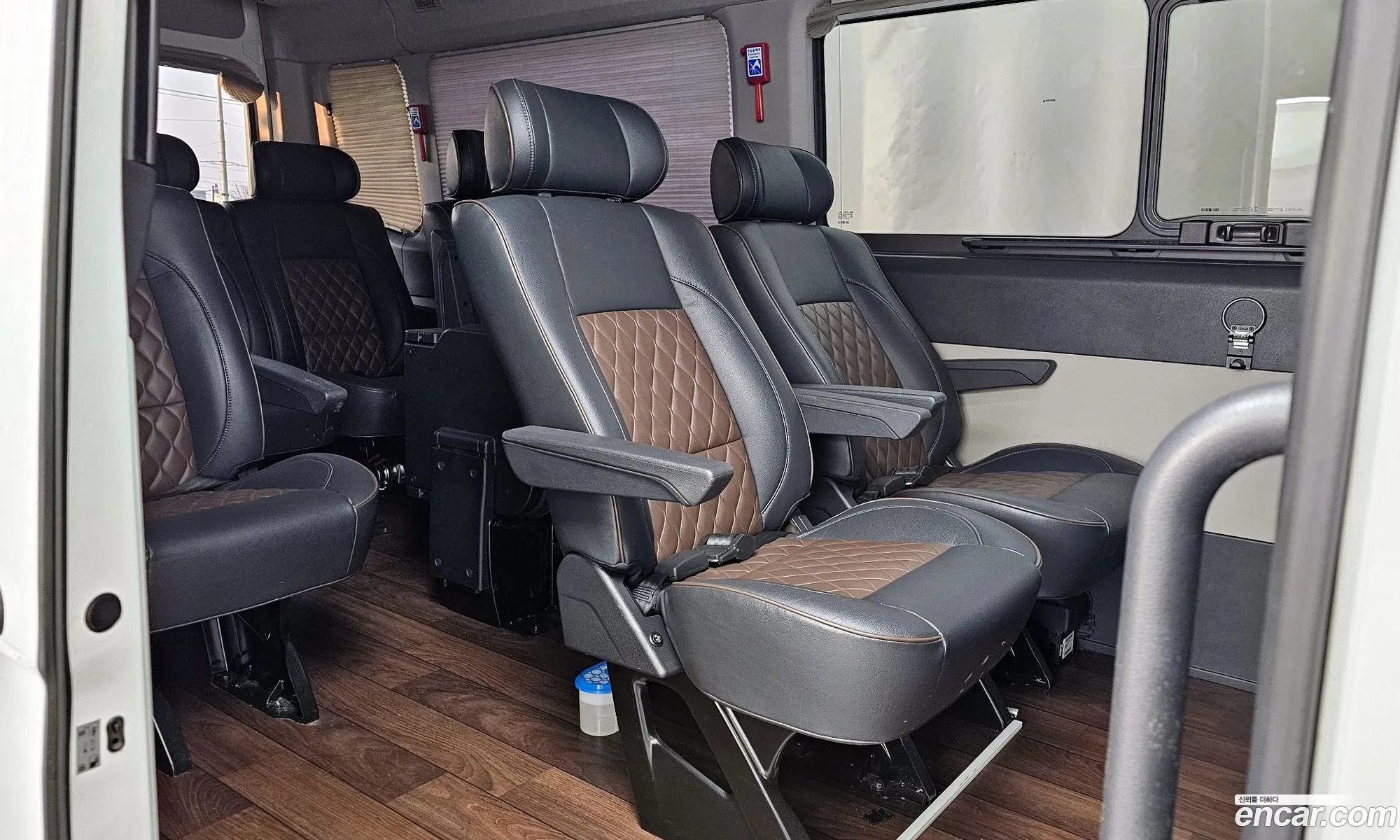 Hyundai Solati 2017 — 17