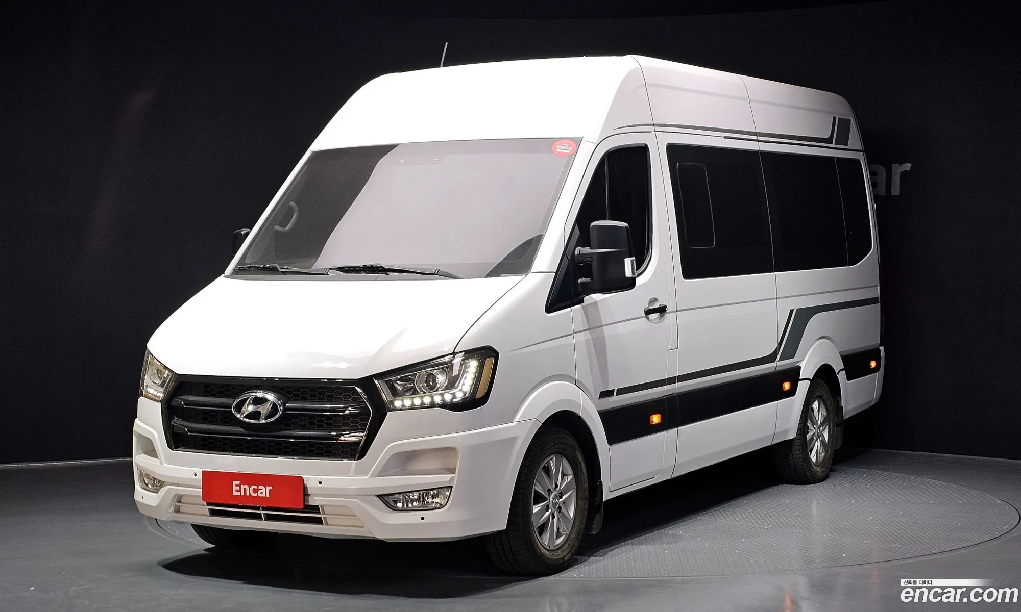 Hyundai Solati 2017 — 9