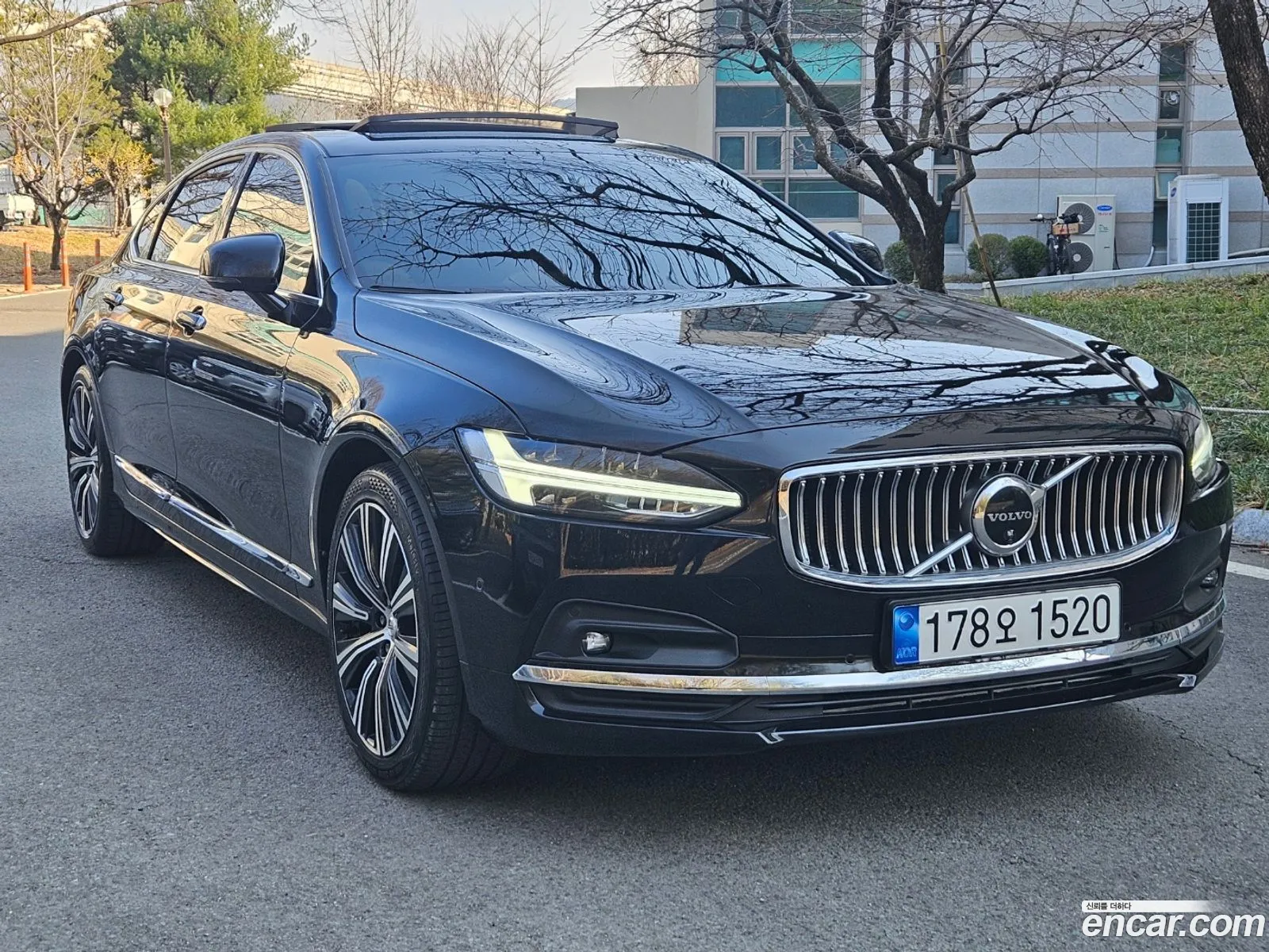 Volvo S90 2022 — 19