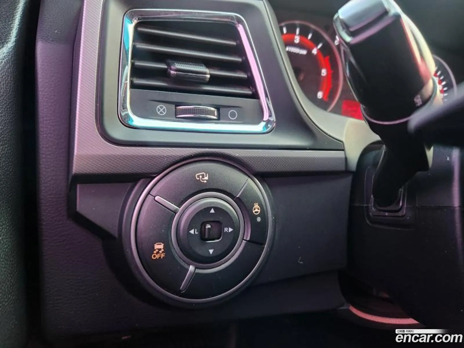 KG Mobility (SsangYong) Korando Sports 2017 — 19