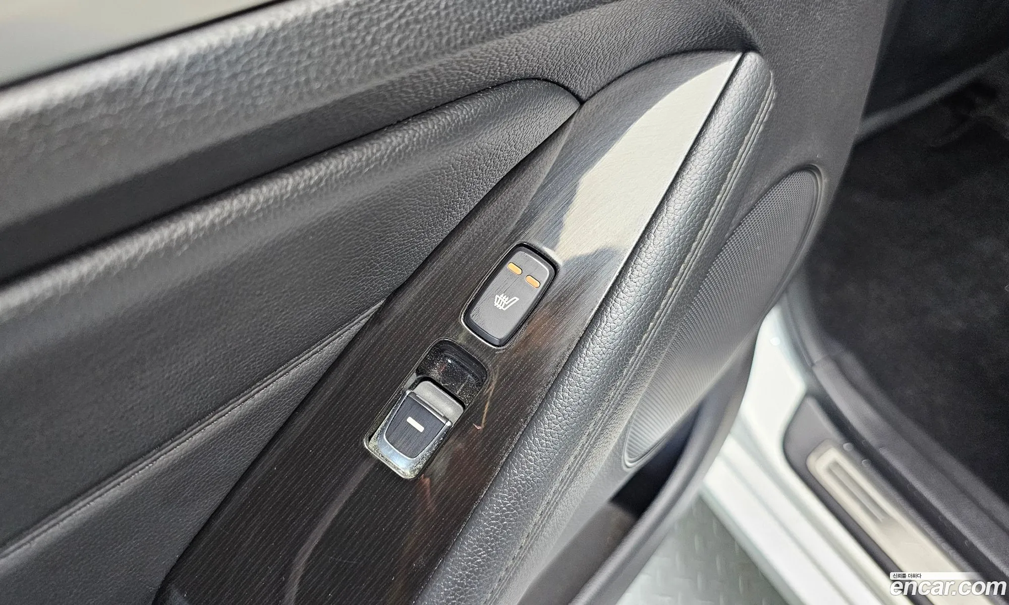 Kia K7 Hybrid 2014 — 17